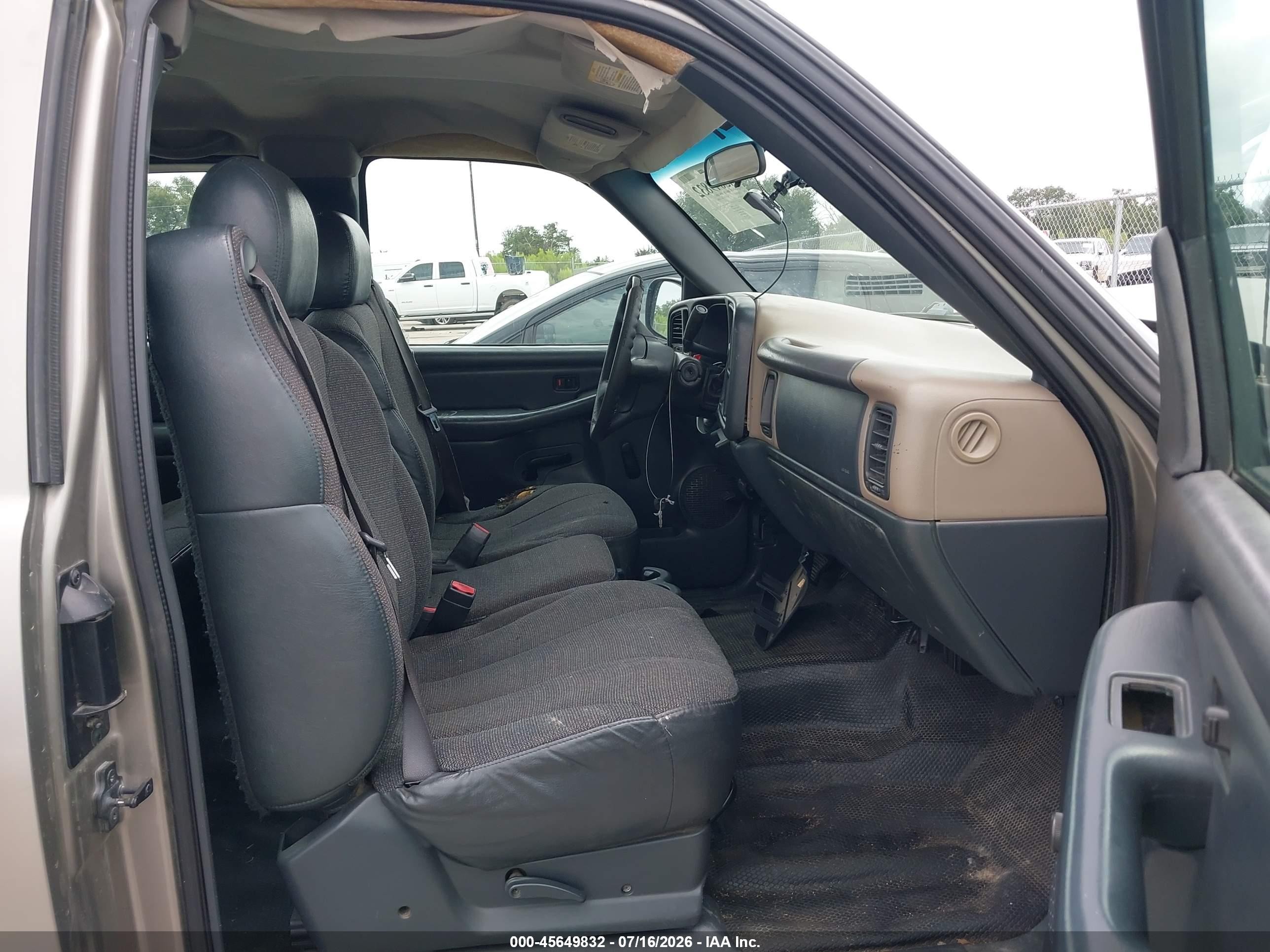 2002 Chevrolet Silverado 1500   Brown vin: 2GCEC19W321327848