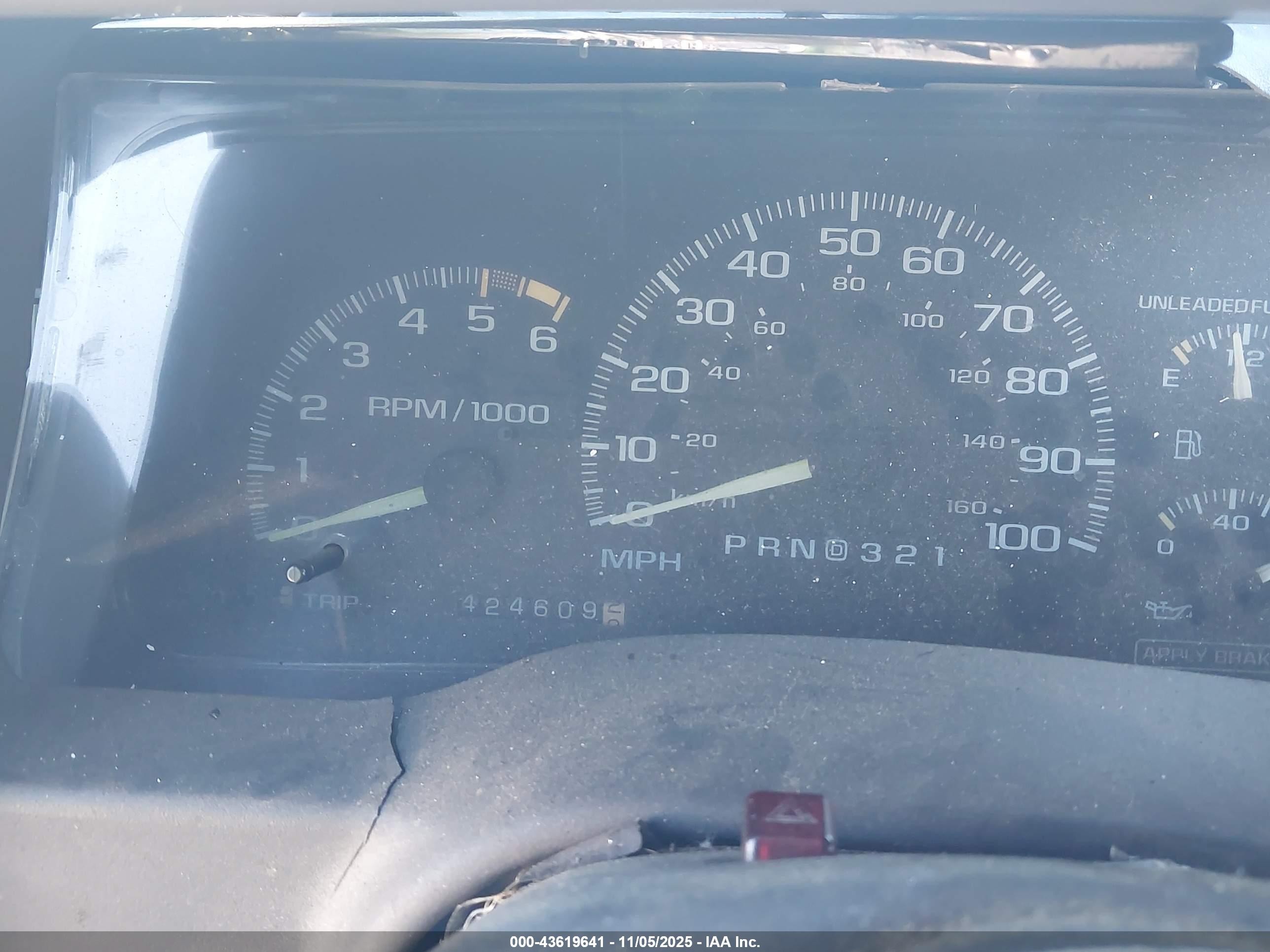 1996 Chevrolet Gmt-400 C1500 Black vin: 2GCEC19W3T1119227