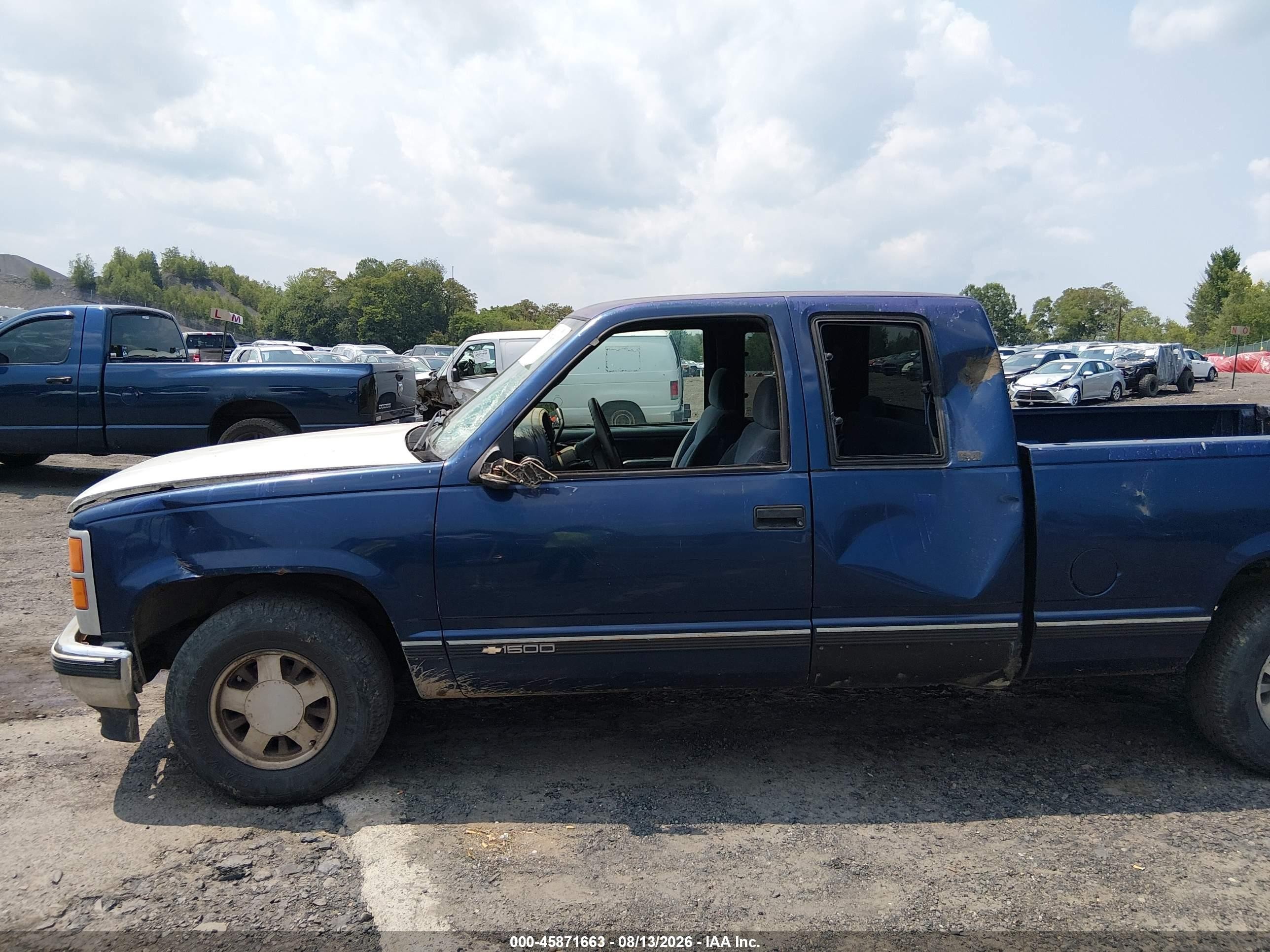 1996 Chevrolet Gmt-400 C1500 Blue vin: 2GCEC19W3T1150946
