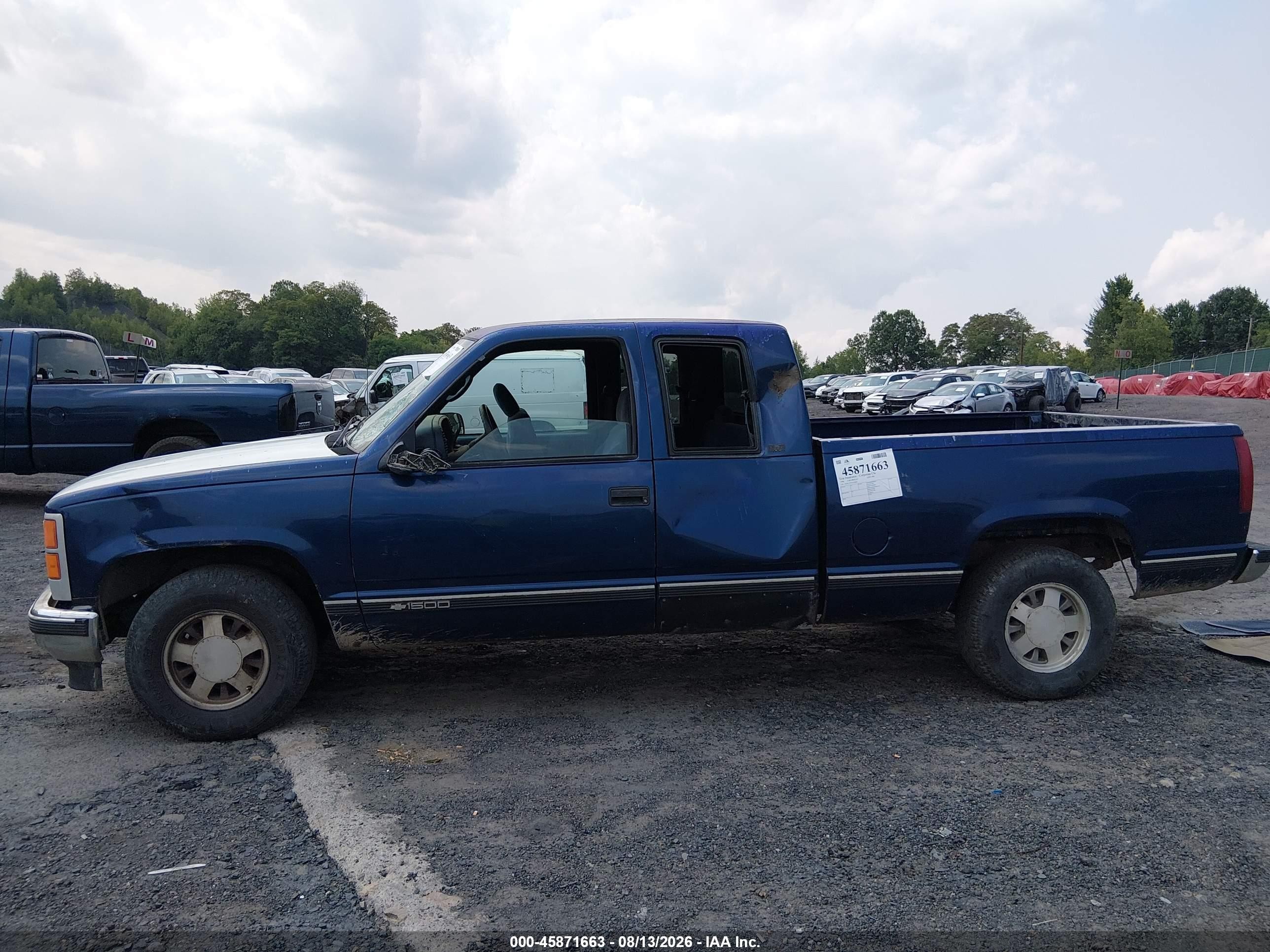 1996 Chevrolet Gmt-400 C1500 Blue vin: 2GCEC19W3T1150946