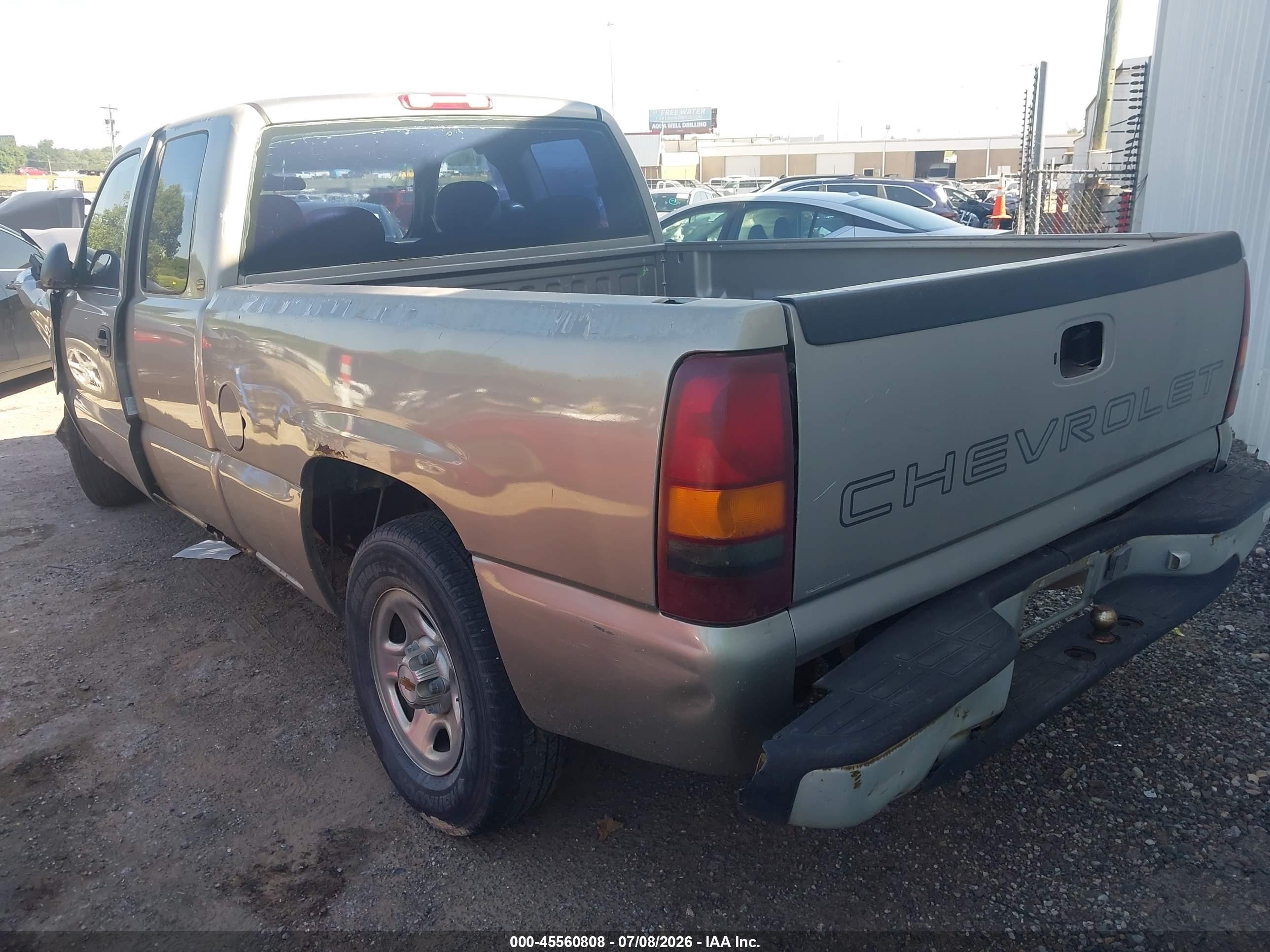 2000 Chevrolet Silverado 1500   Tan vin: 2GCEC19W4Y1167570