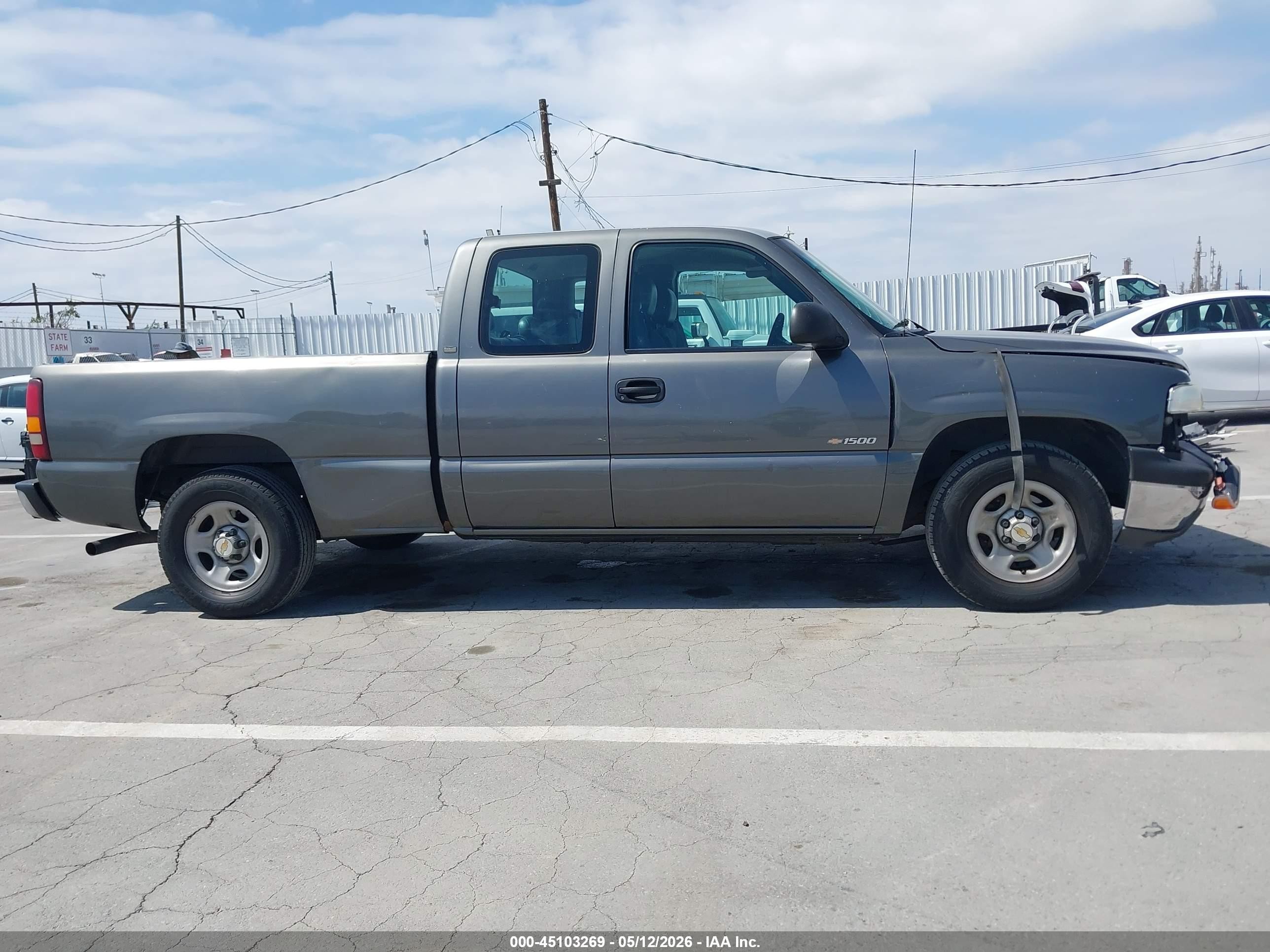 2001 Chevrolet Silverado 1500   Gray vin: 2GCEC19W711374282