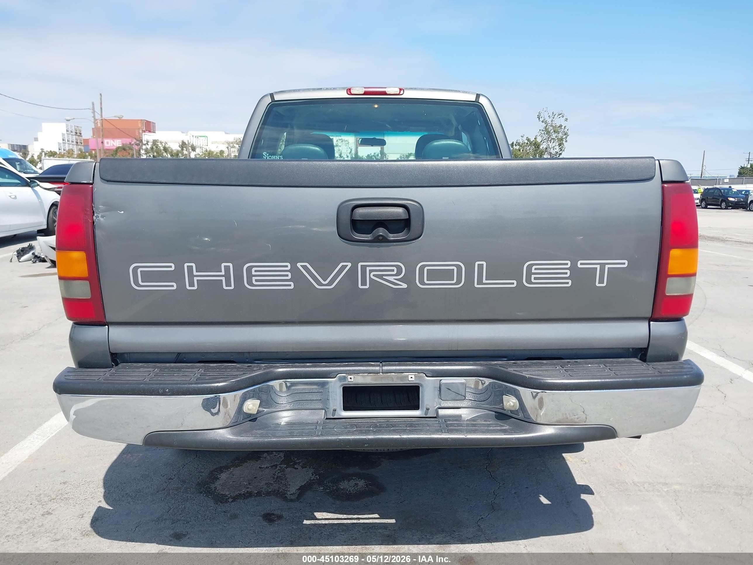 2001 Chevrolet Silverado 1500   Gray vin: 2GCEC19W711374282