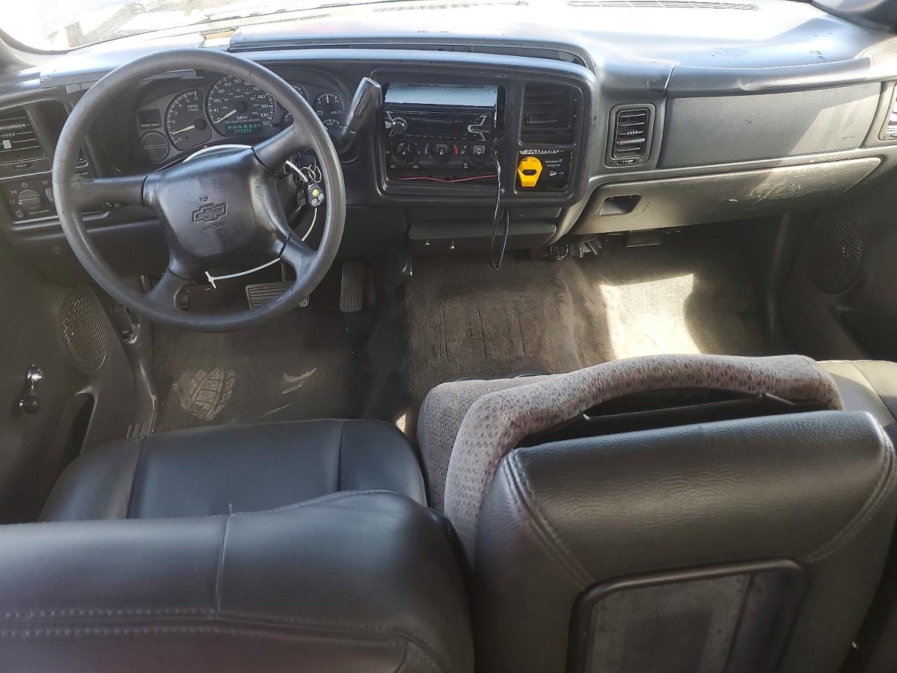 2001 Chevrolet Silverado C1500 Blue vin: 2GCEC19W811158084