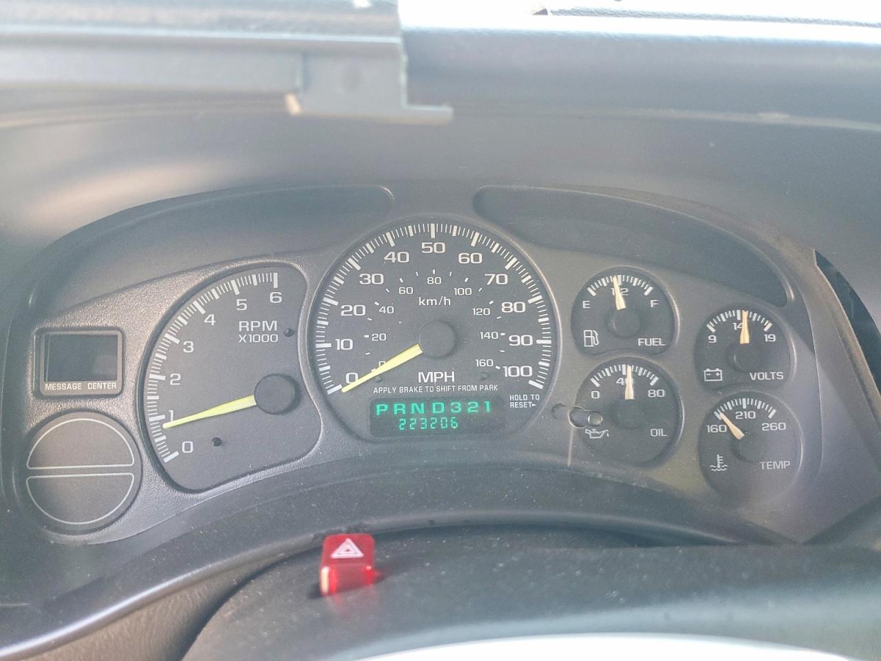 2001 Chevrolet Silverado C1500 Blue vin: 2GCEC19W811158084