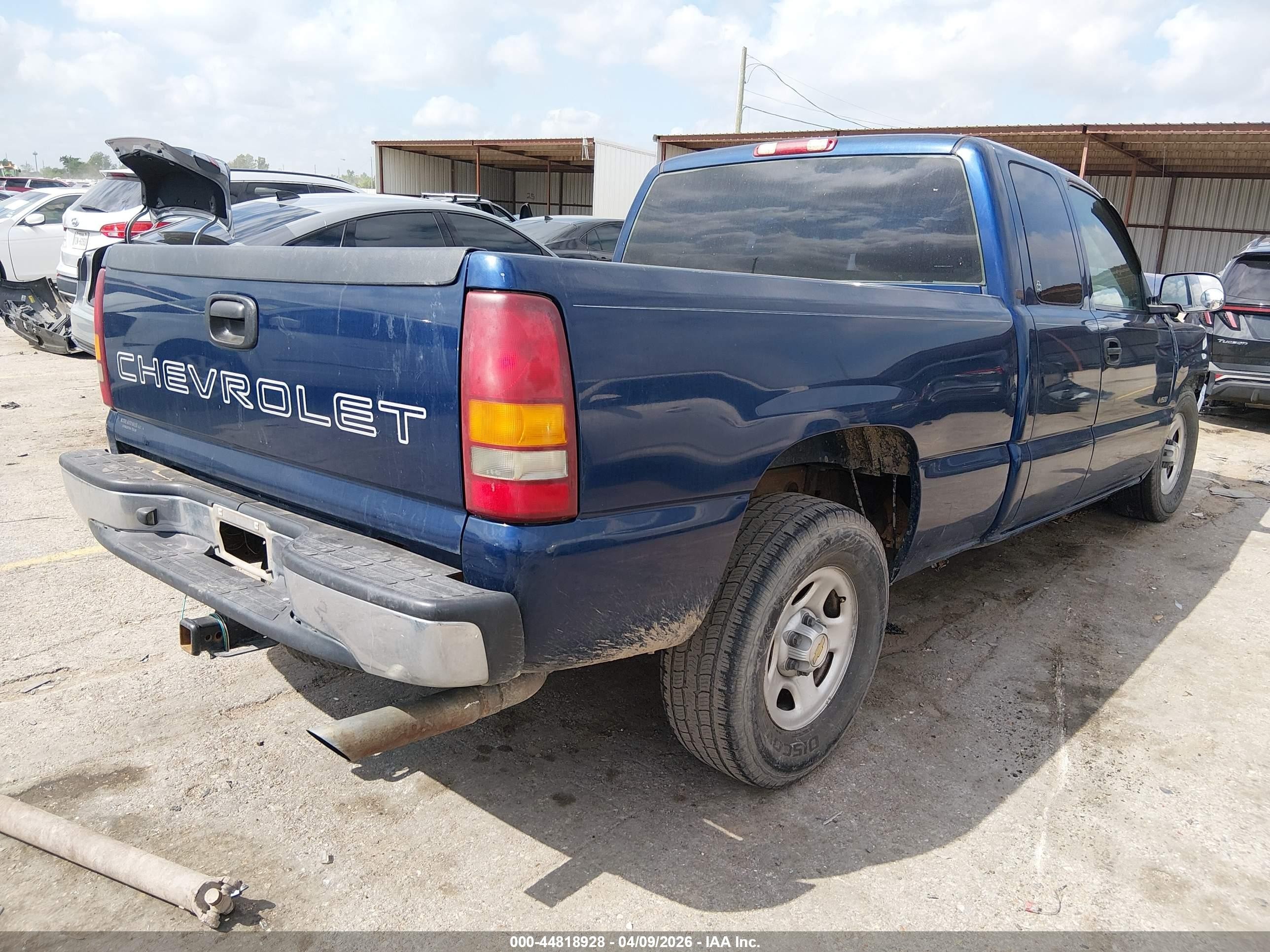 2002 Chevrolet Silverado 1500 Navy vin: 2GCEC19W921269678