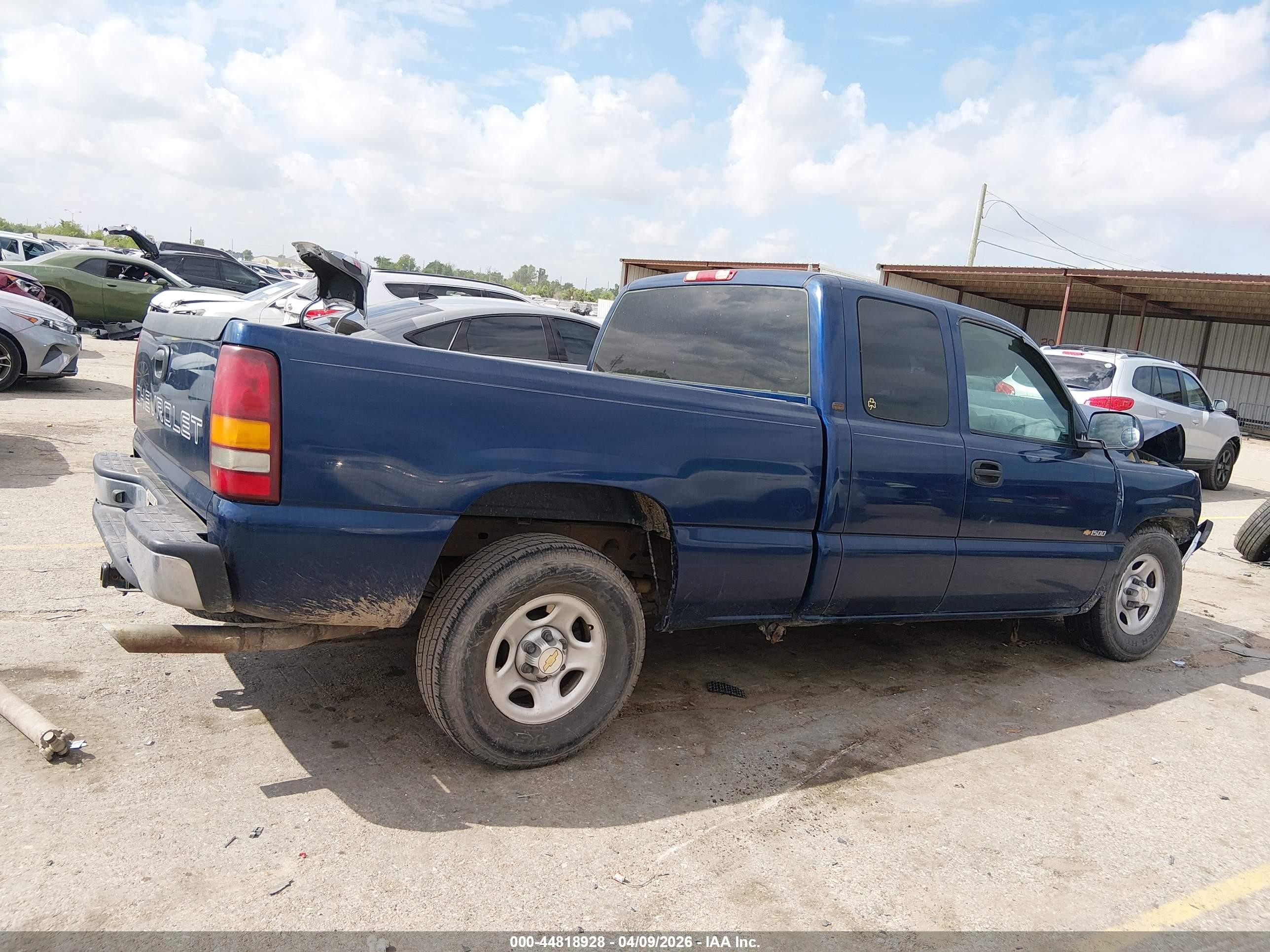 2002 Chevrolet Silverado 1500 Navy vin: 2GCEC19W921269678