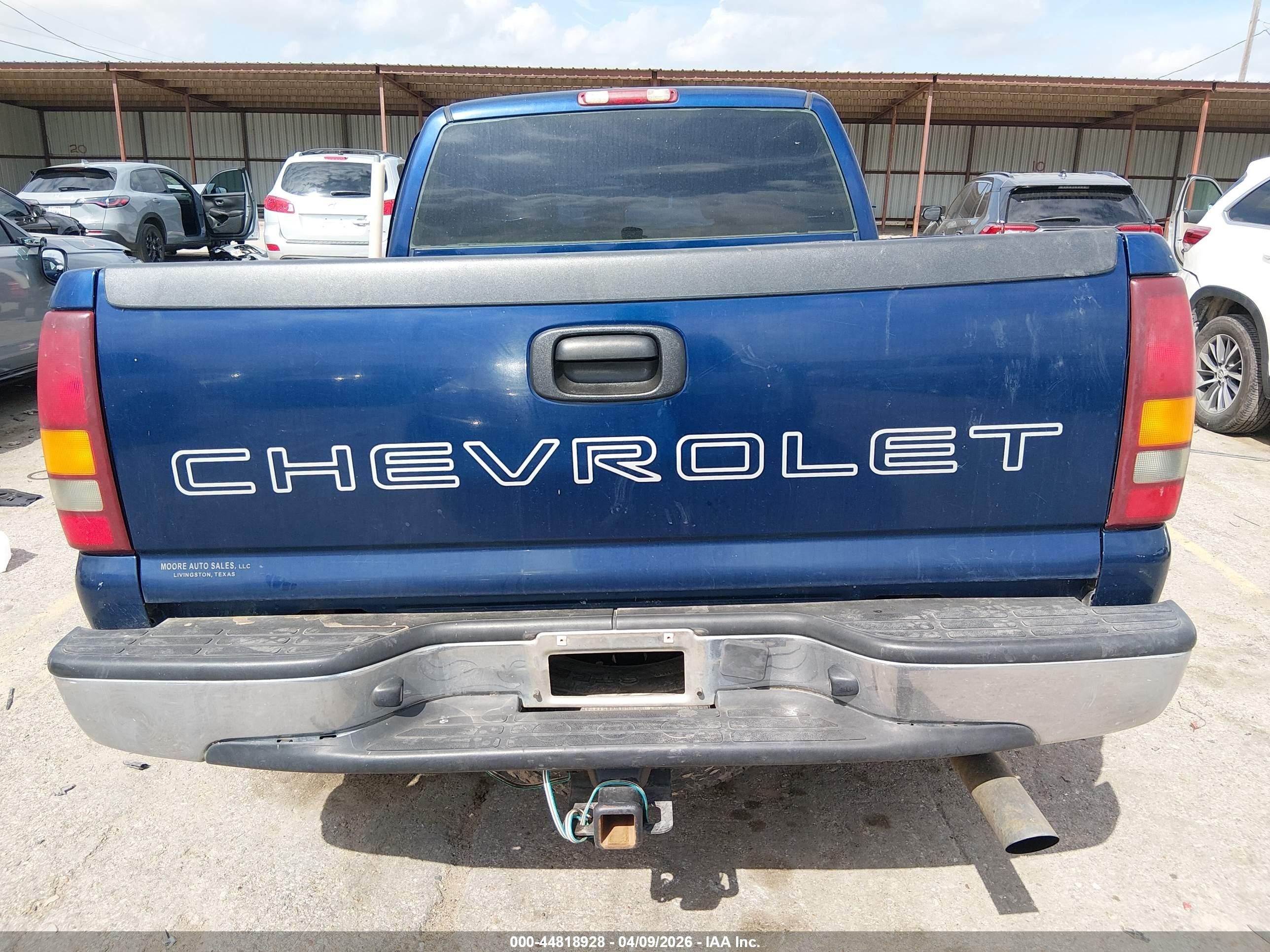 2002 Chevrolet Silverado 1500 Navy vin: 2GCEC19W921269678