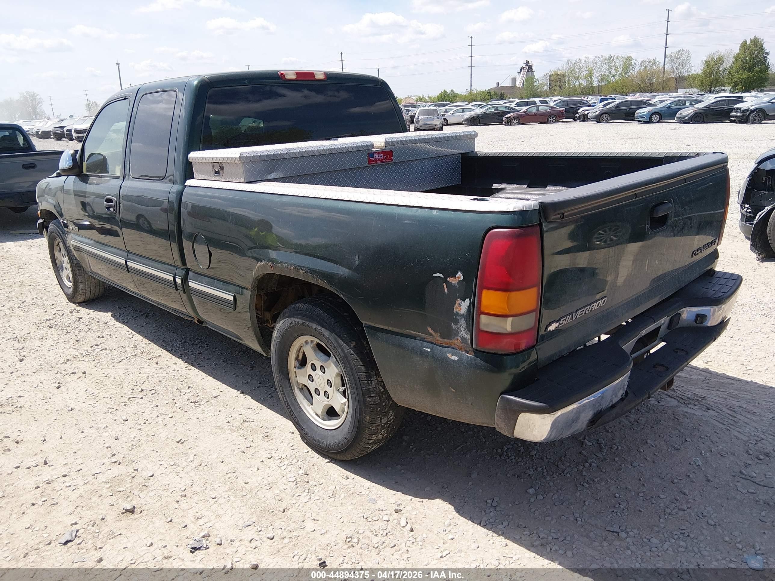 2002 Chevrolet Silverado 1500 Ls Green vin: 2GCEC19W921297657