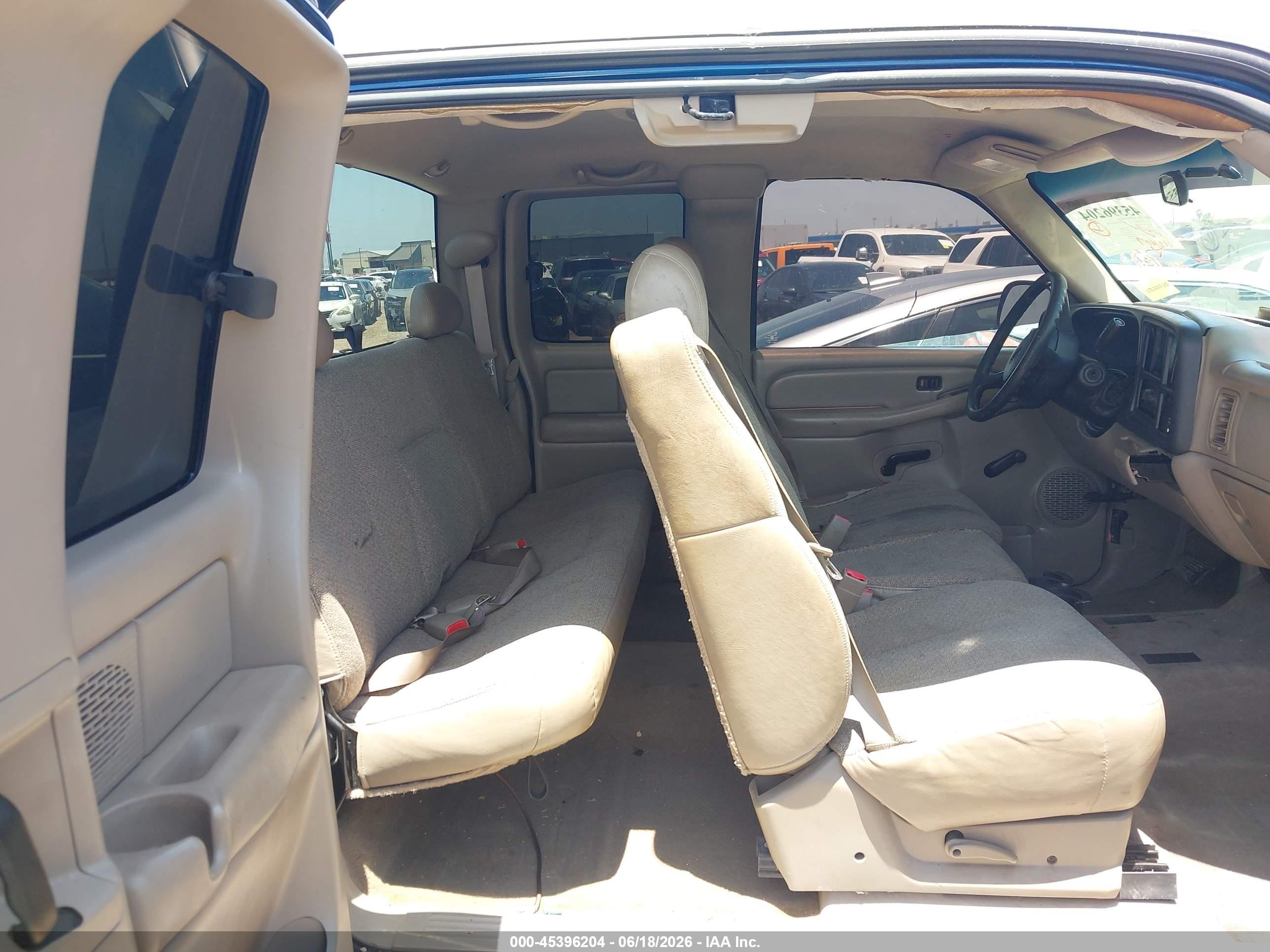 2002 Chevrolet Silverado 1500   Blue vin: 2GCEC19W921306938