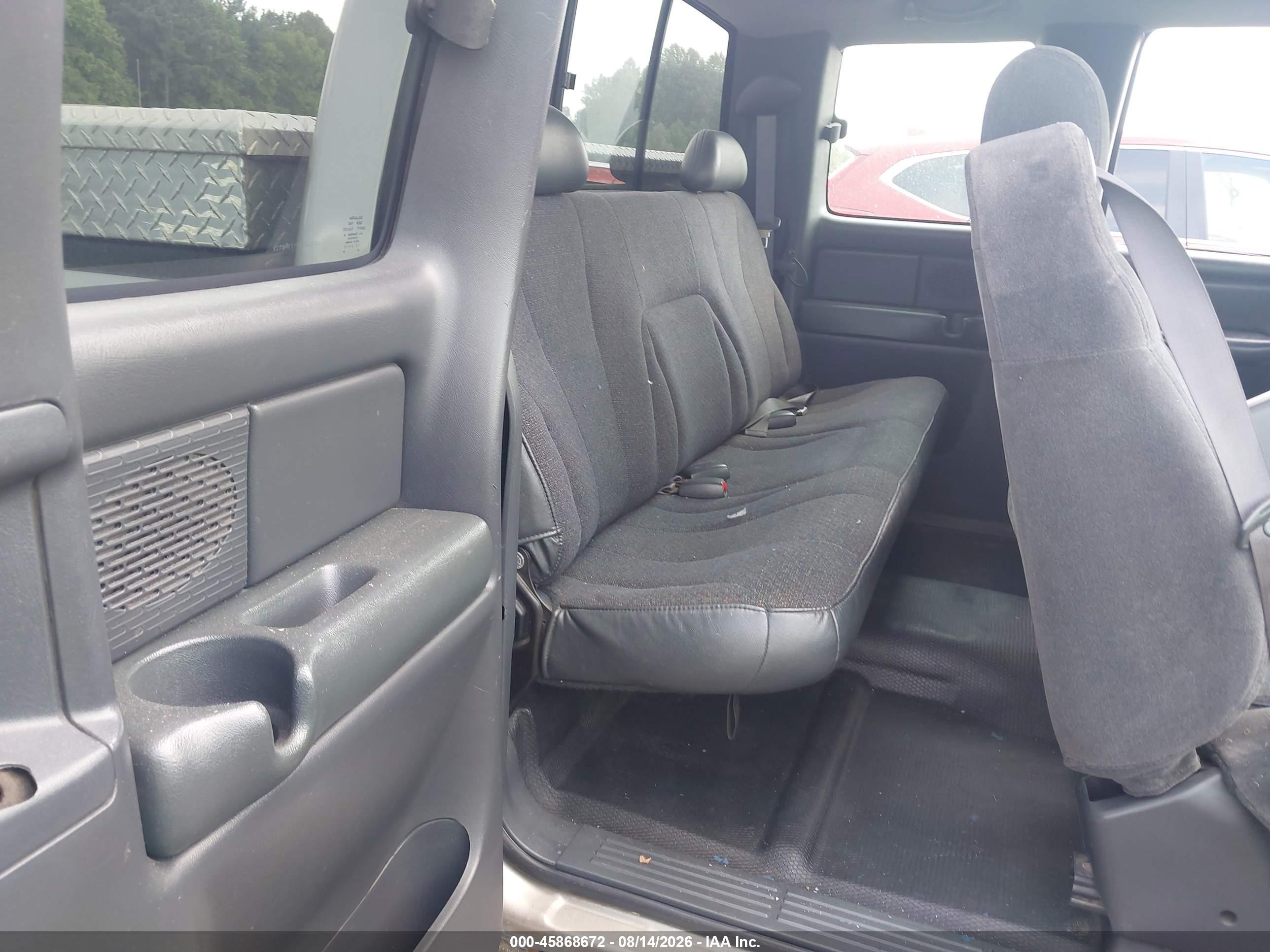 1999 Chevrolet Silverado 1500   Tan vin: 2GCEC19W9X1264665