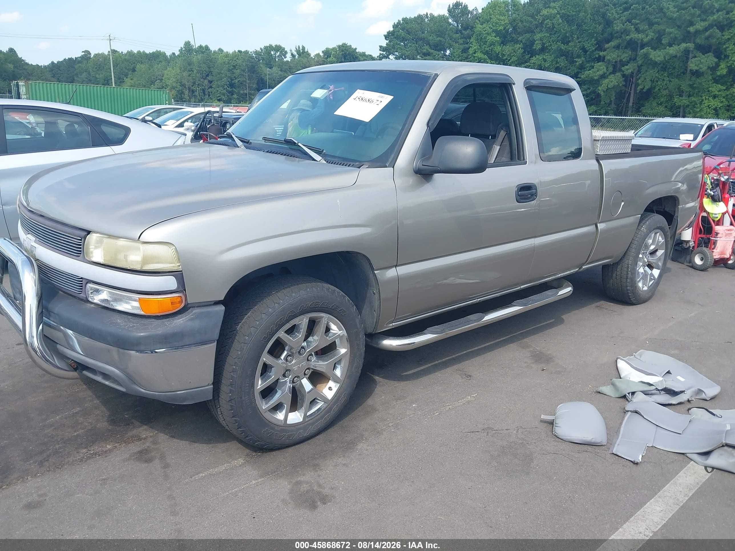 1999 Chevrolet Silverado 1500   Tan vin: 2GCEC19W9X1264665