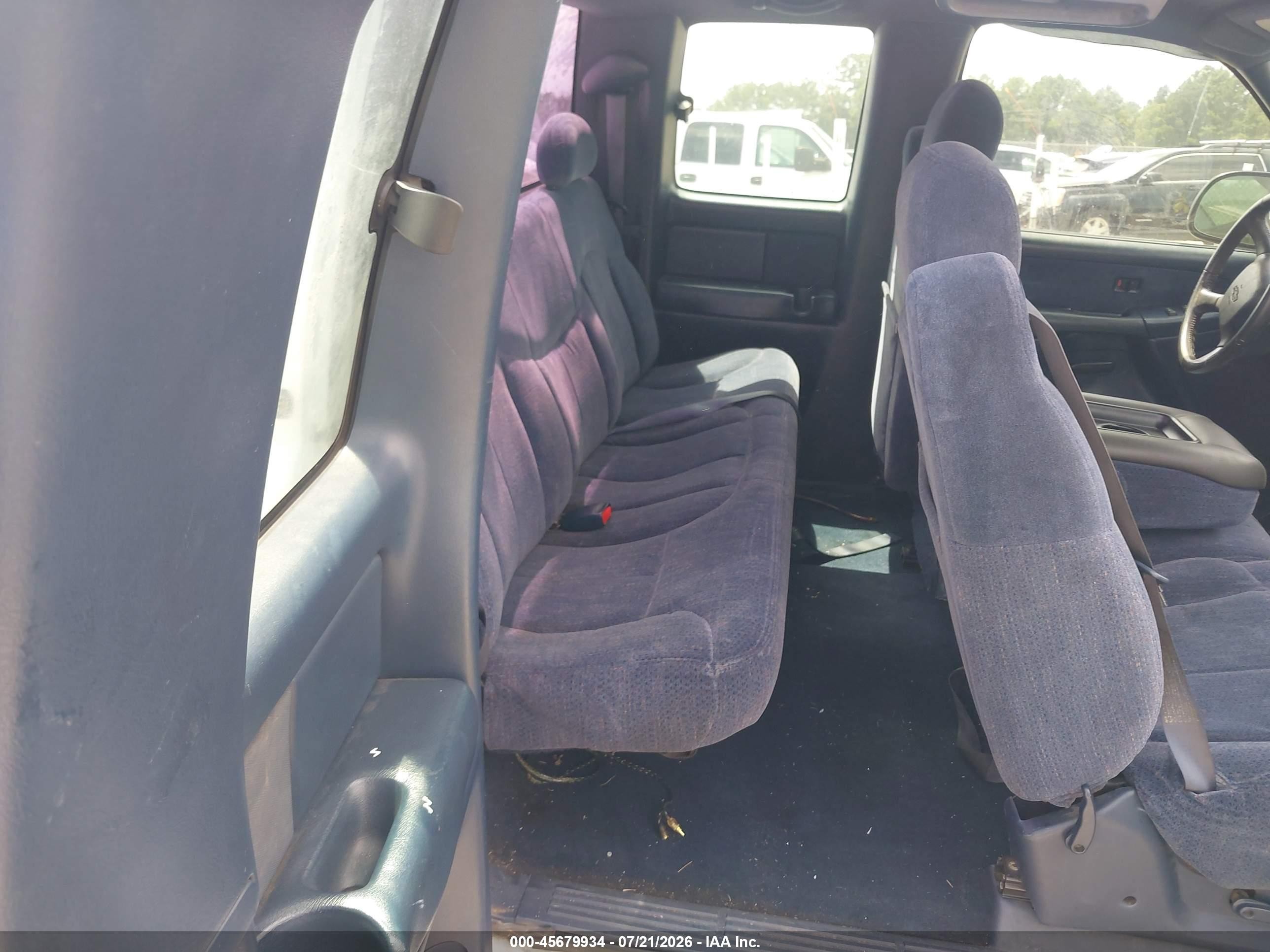 1999 Chevrolet Silverado 1500 Ls Белый vin: 2GCEC19WXX1154384