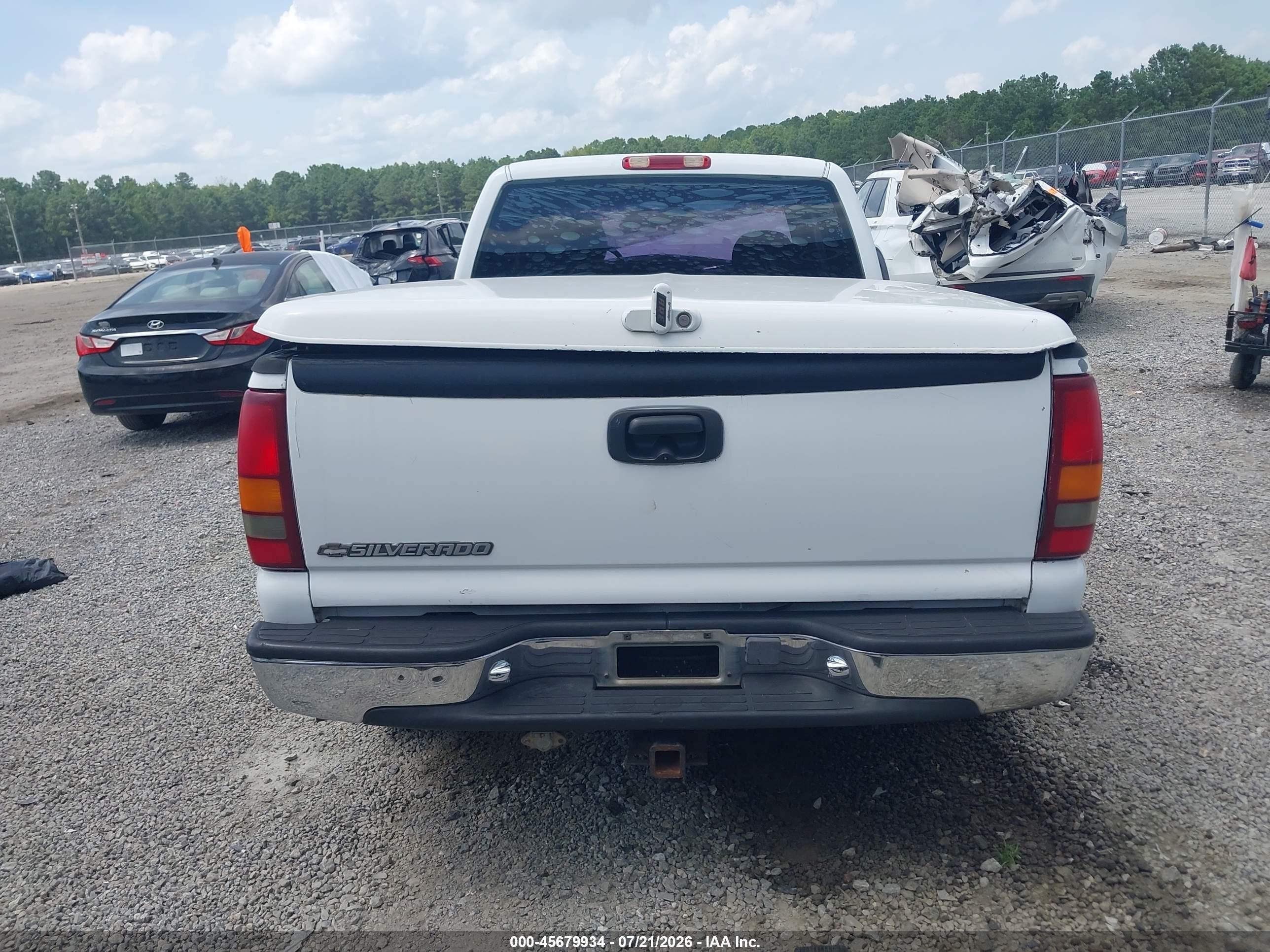 1999 Chevrolet Silverado 1500 Ls Белый vin: 2GCEC19WXX1154384
