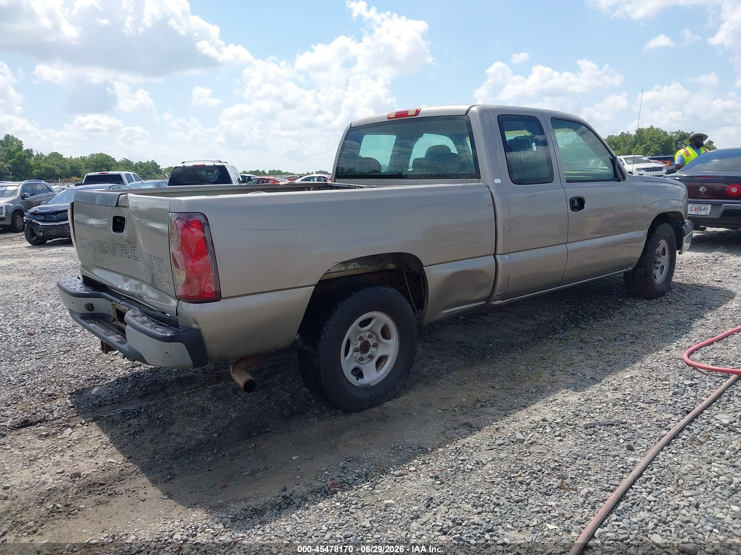 2003 Chevrolet Silverado 1500 Work Truck Tan vin: 2GCEC19X131366237