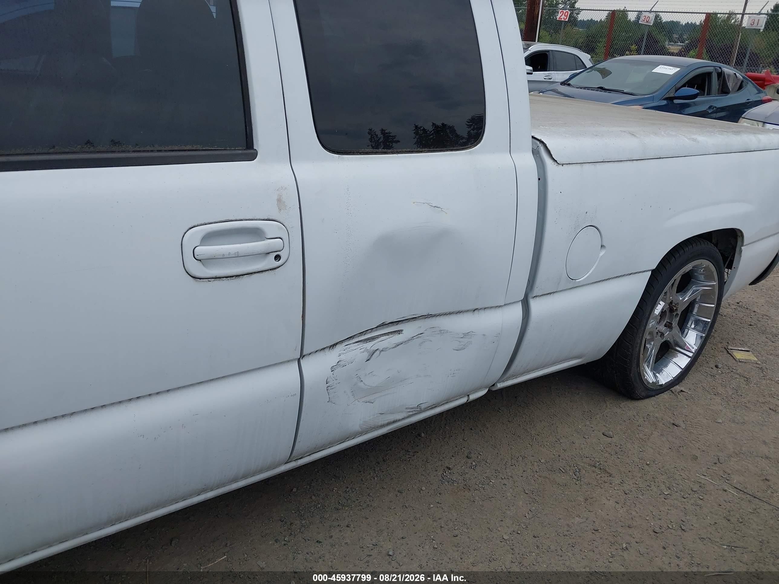 2002 Chevrolet Silverado 1500 Ls White vin: 2GCEC19X321217231