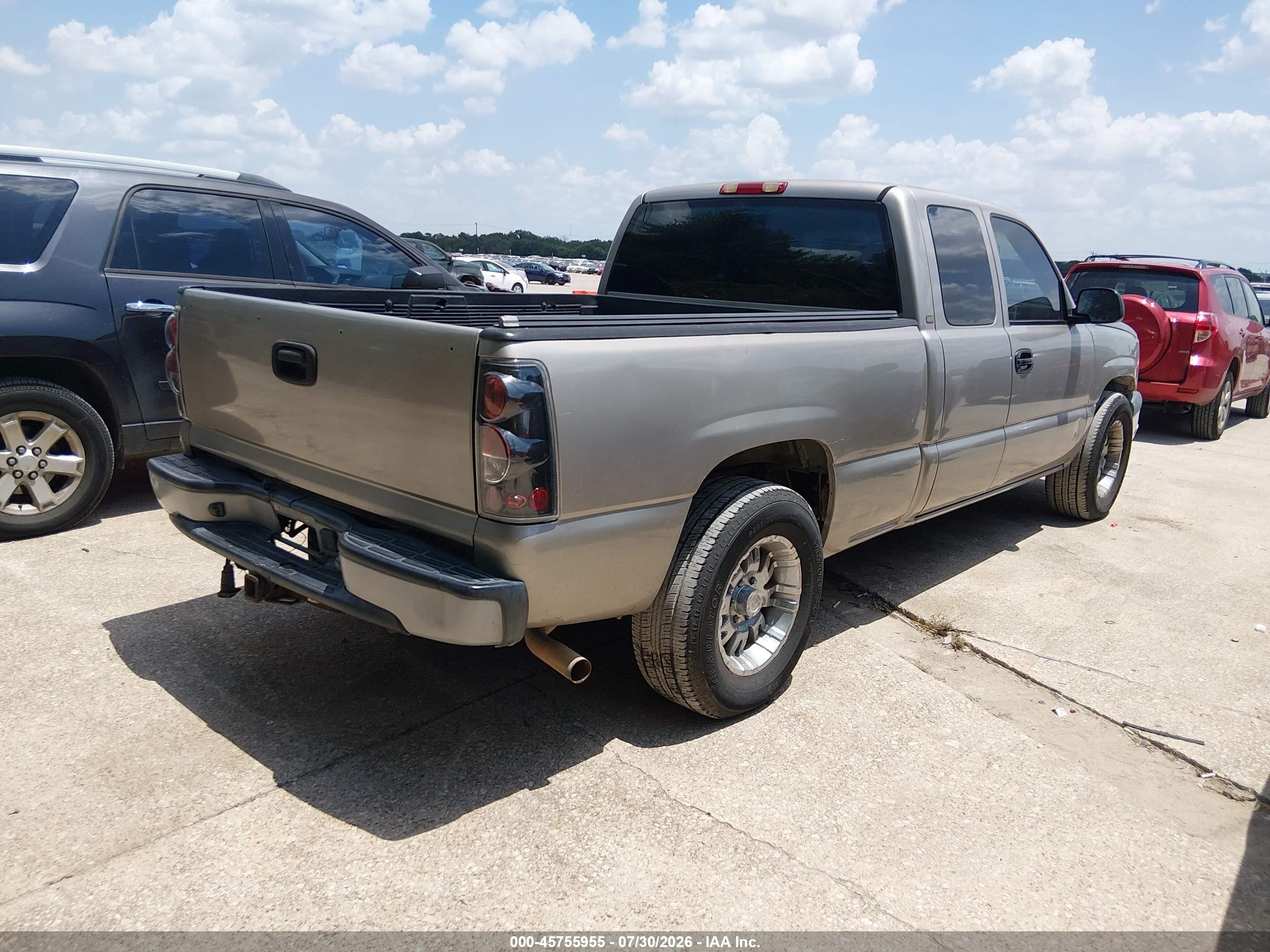 2003 Chevrolet Silverado 1500 Work Truck Gold vin: 2GCEC19X831212463