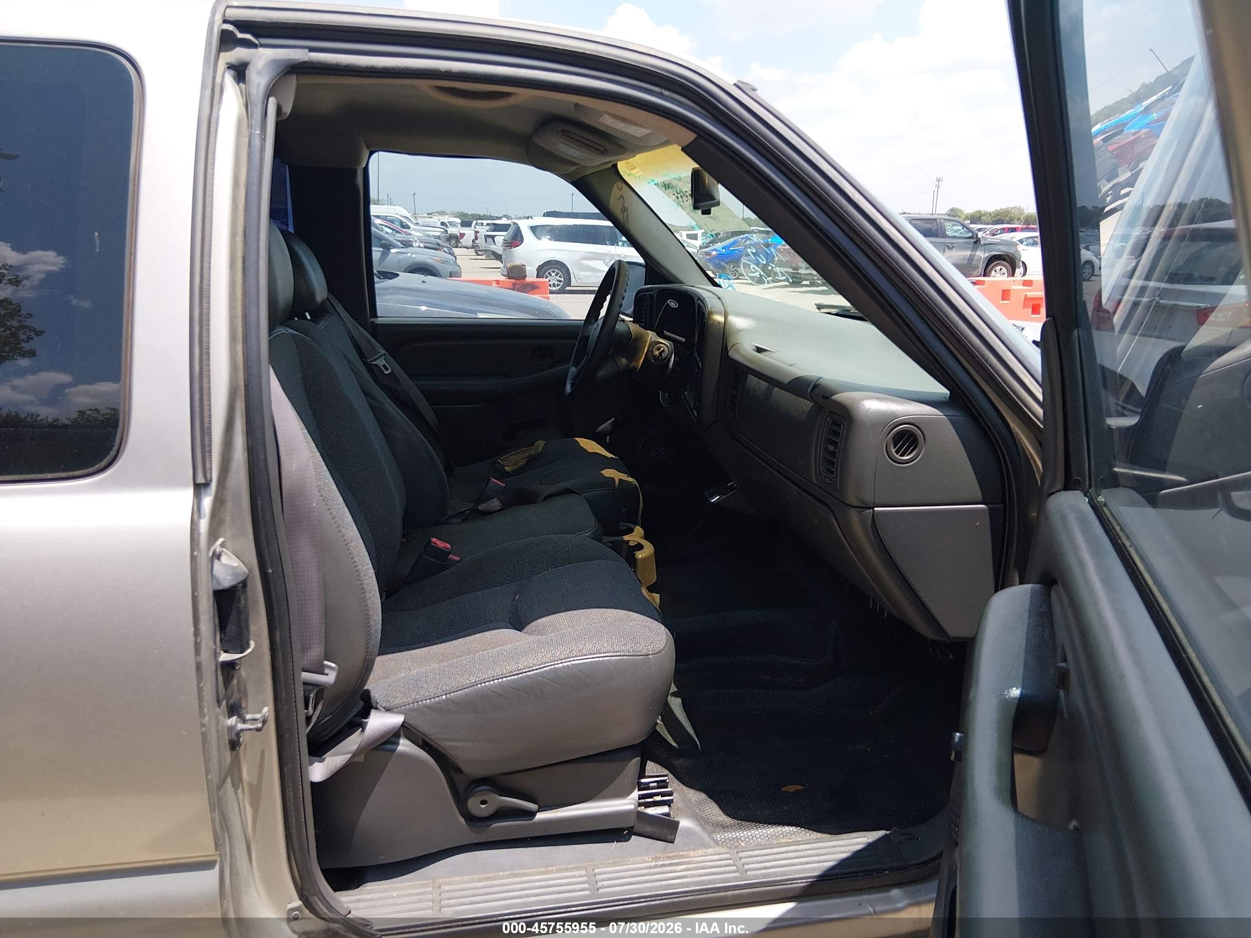 2003 Chevrolet Silverado 1500 Work Truck Gold vin: 2GCEC19X831212463