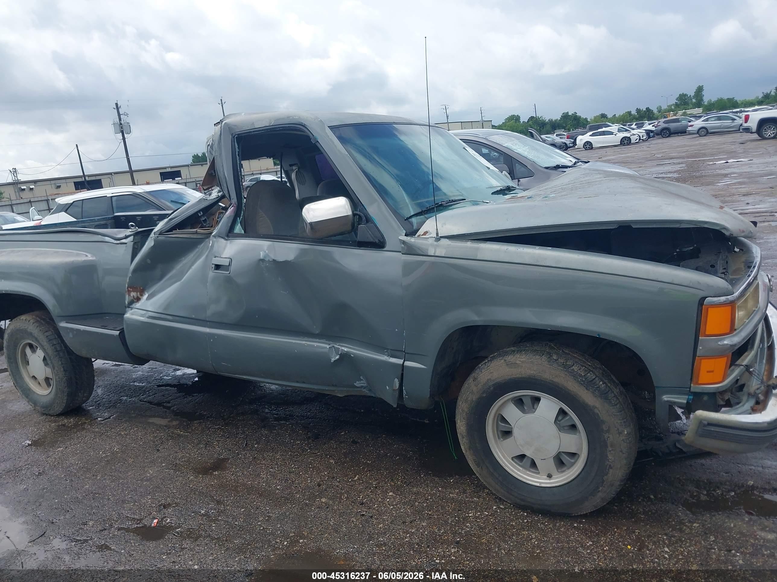 1994 Chevrolet Gmt-400 C1500 Gray vin: 2GCEC19Z0R1186306