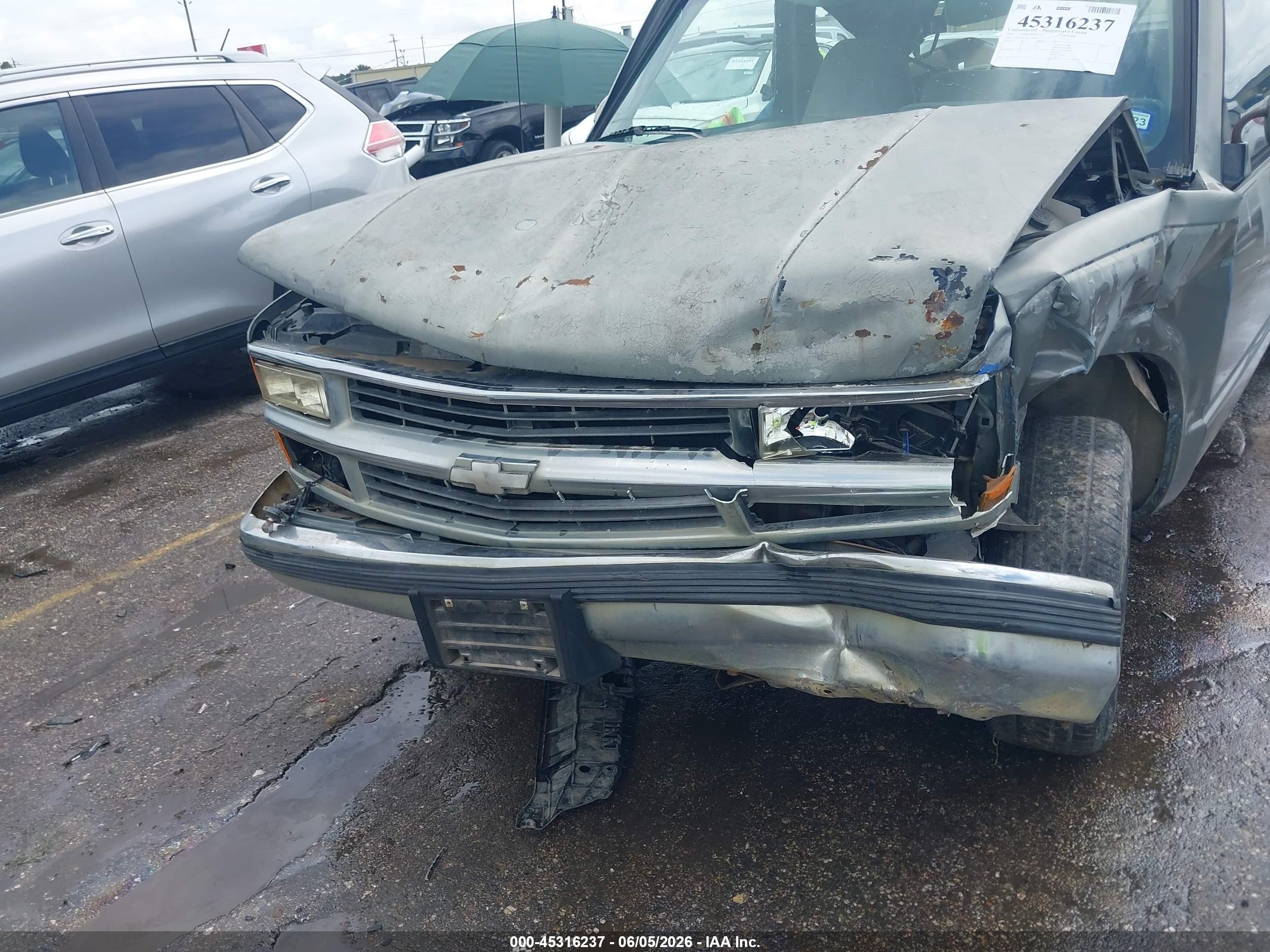 1994 Chevrolet Gmt-400 C1500 Gray vin: 2GCEC19Z0R1186306