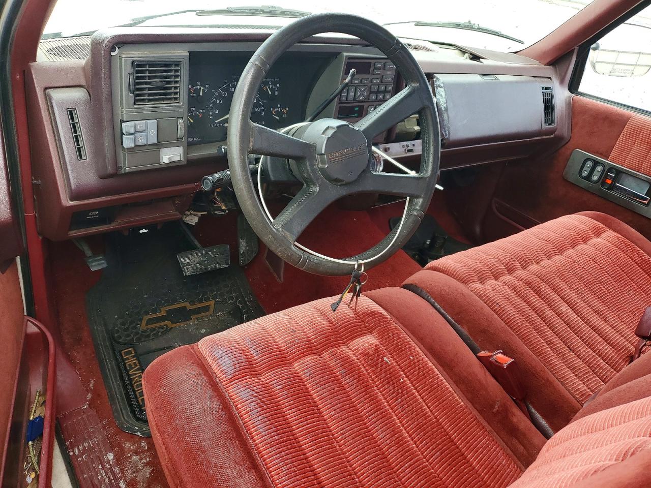1994 Chevrolet 1500 White vin: 2GCEC19Z4R1136959