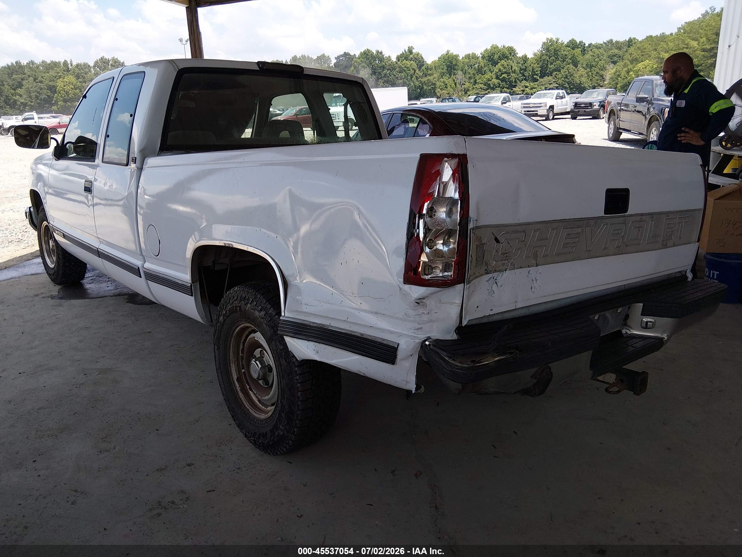 1994 Chevrolet Gmt-400 C1500 White vin: 2GCEC19Z5R1136484