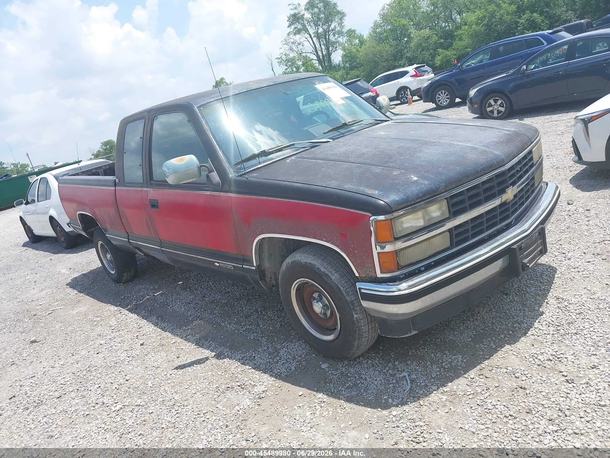 1993 Chevrolet Gmt-400 C1500 Red vin: 2GCEC19Z6P1200190