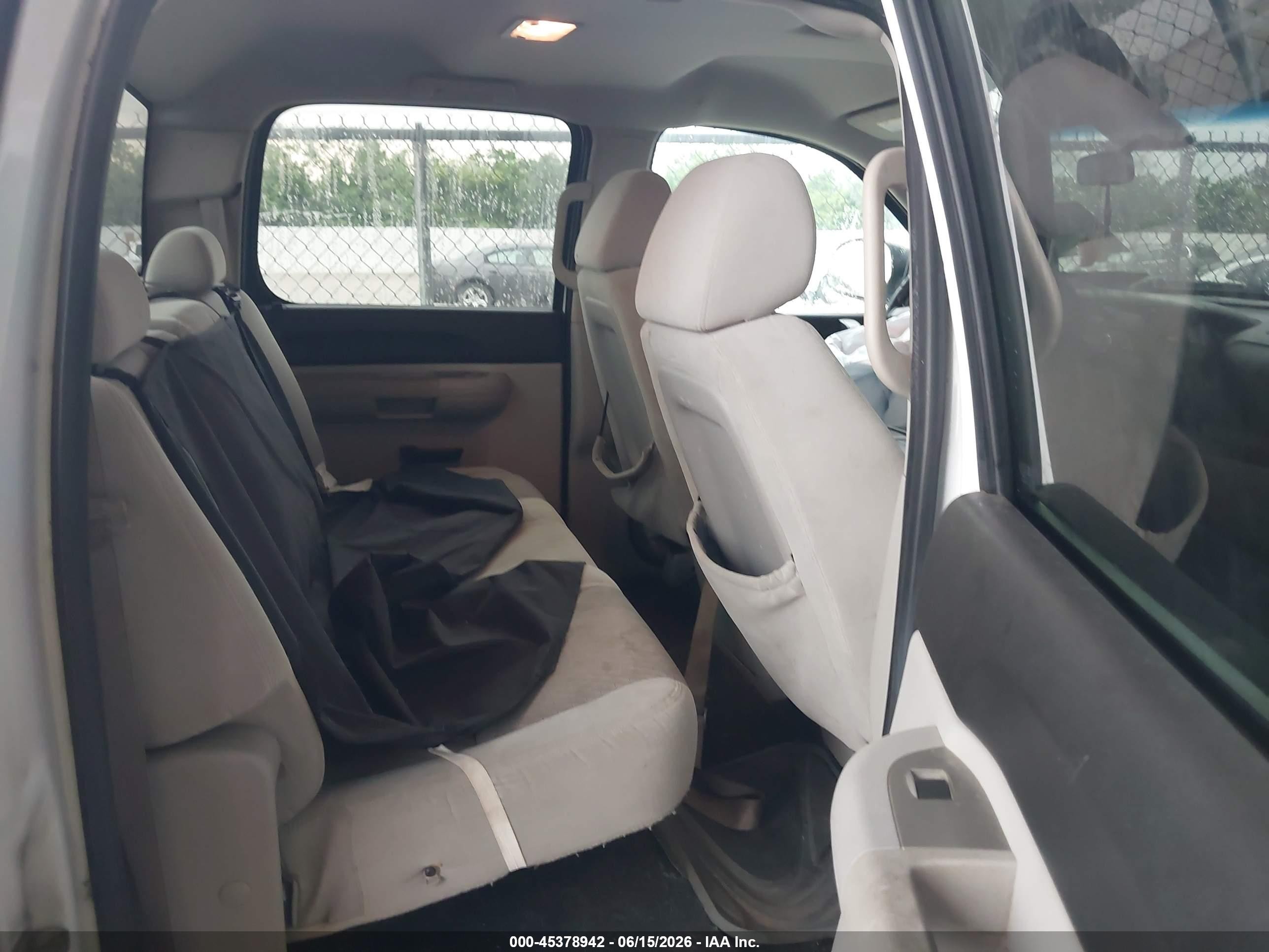 2009 Chevrolet Silverado 1500 Lt Белый vin: 2GCEC23C791139378