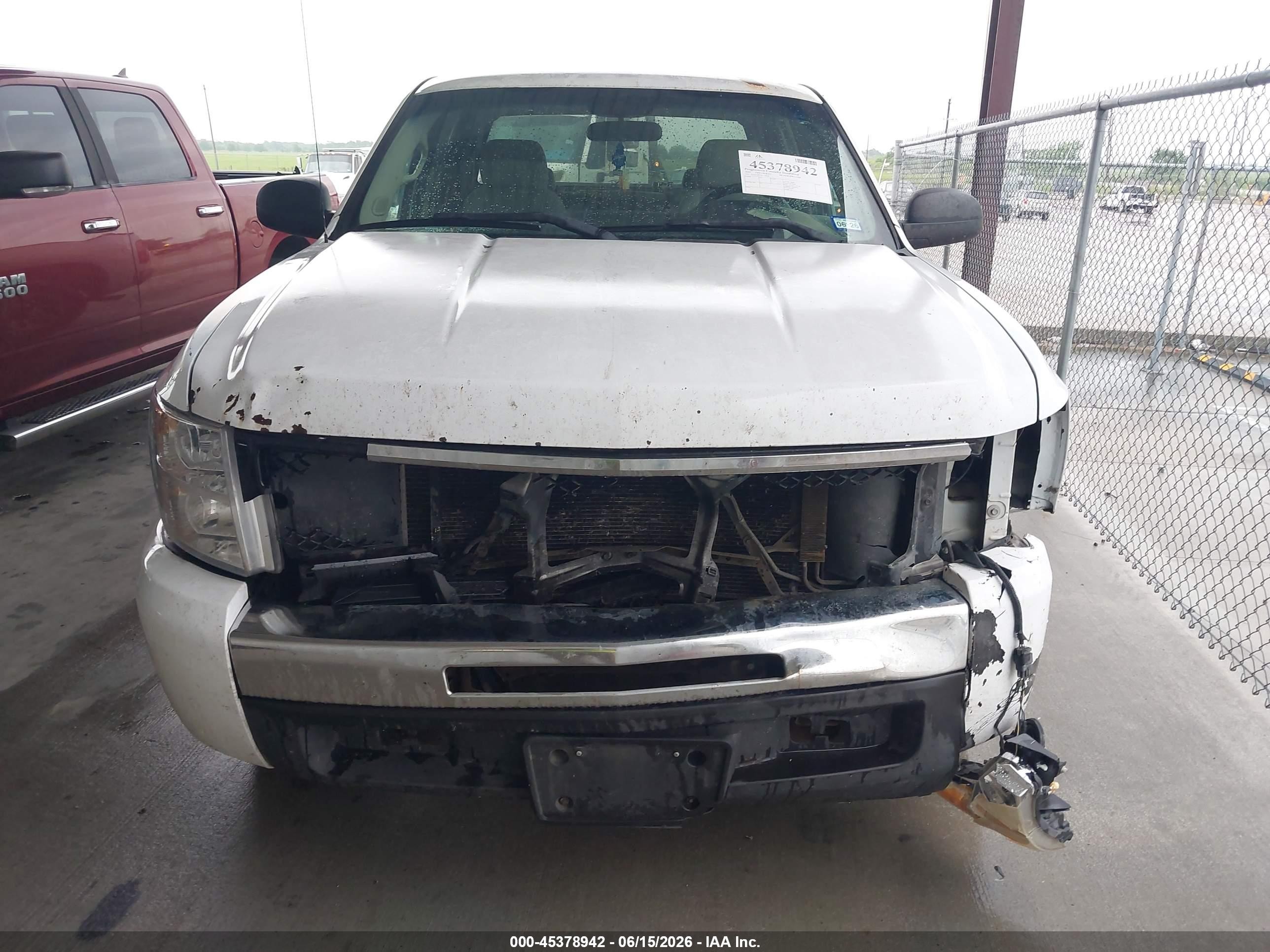 2009 Chevrolet Silverado 1500 Lt Белый vin: 2GCEC23C791139378