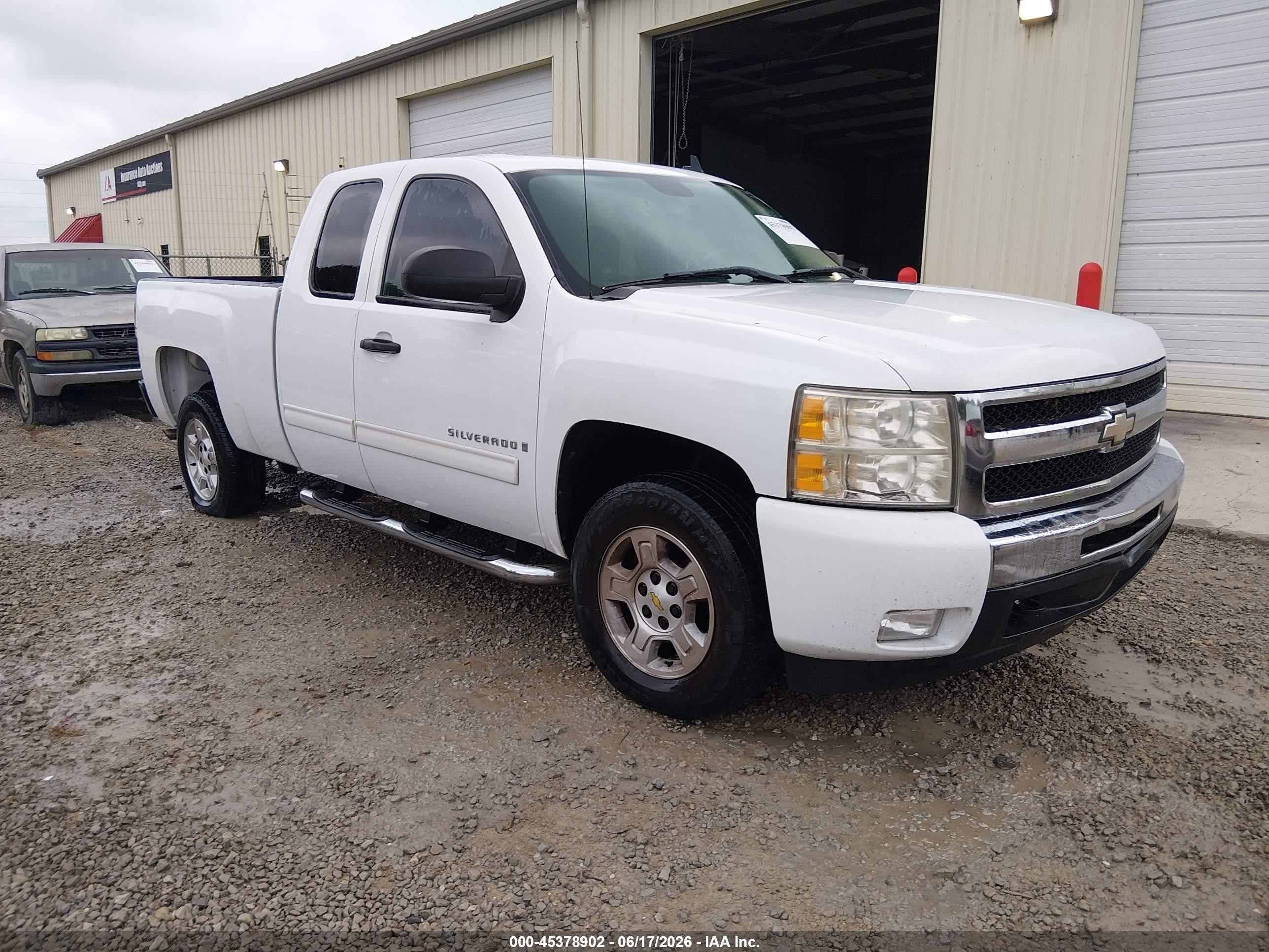 2009 Chevrolet Silverado 1500 Lt White vin: 2GCEC29J291107072