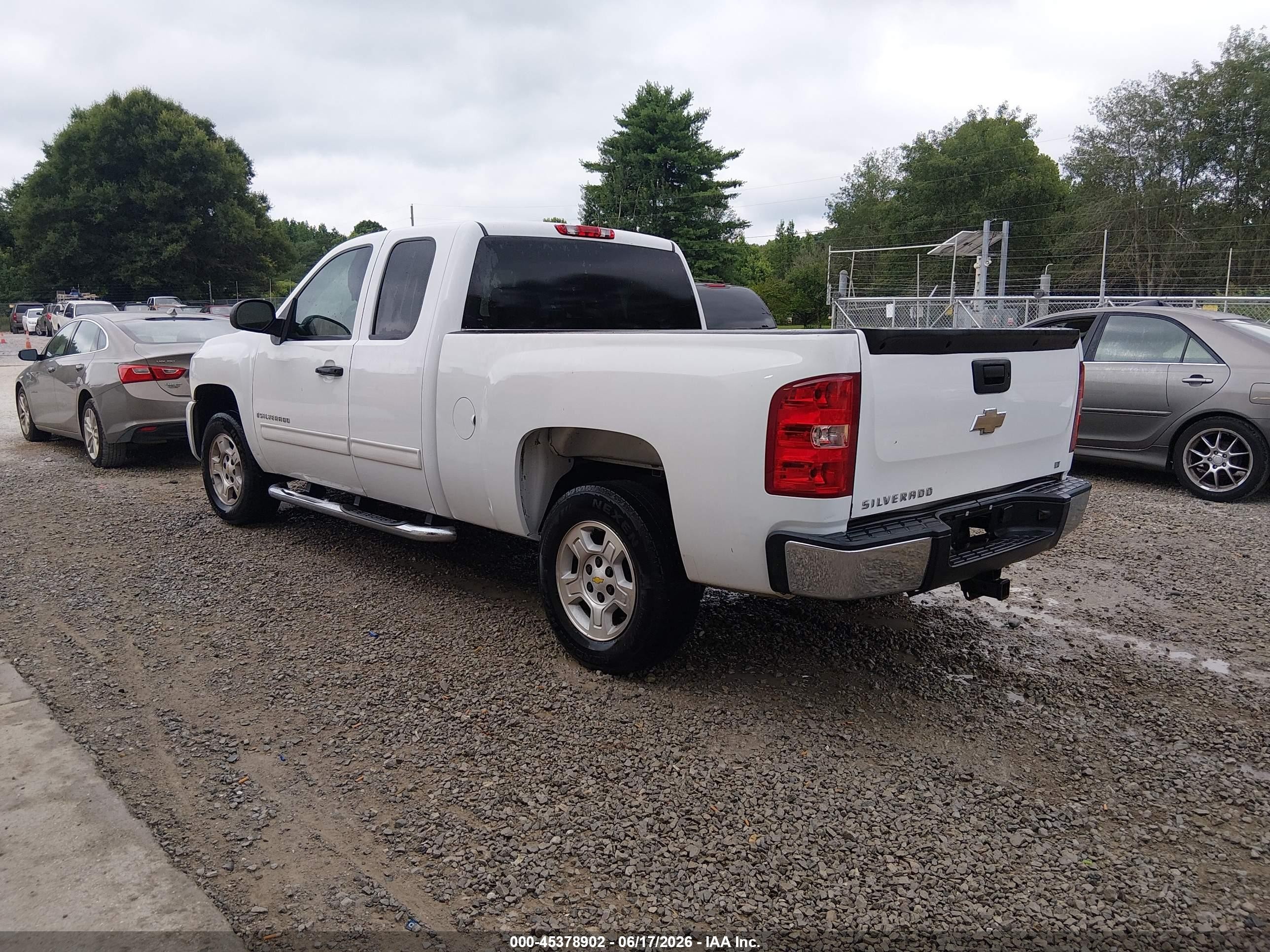 2009 Chevrolet Silverado 1500 Lt White vin: 2GCEC29J291107072