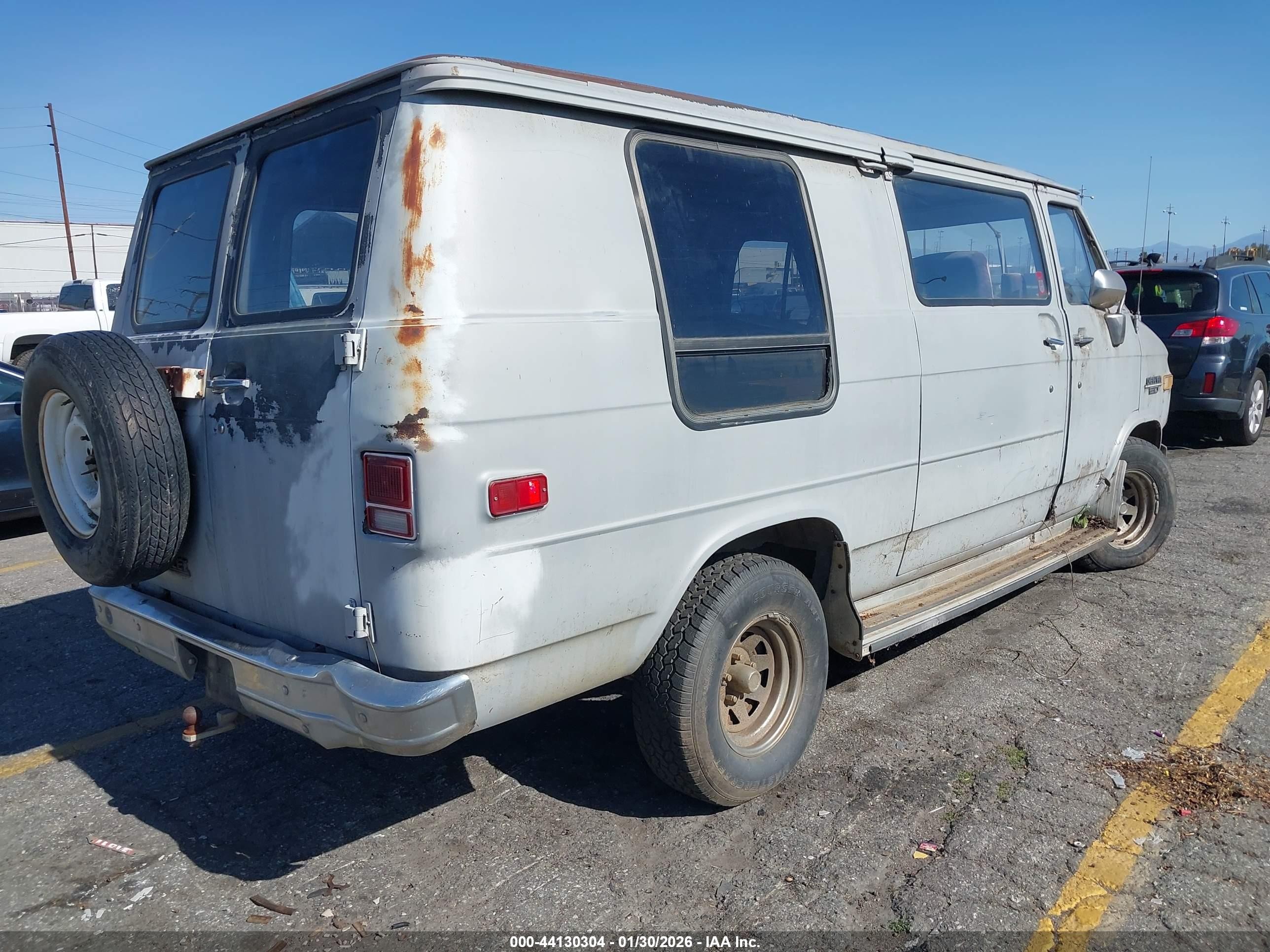 1983 Chevrolet G20   Gray vin: 2GCEG25H7D4147405