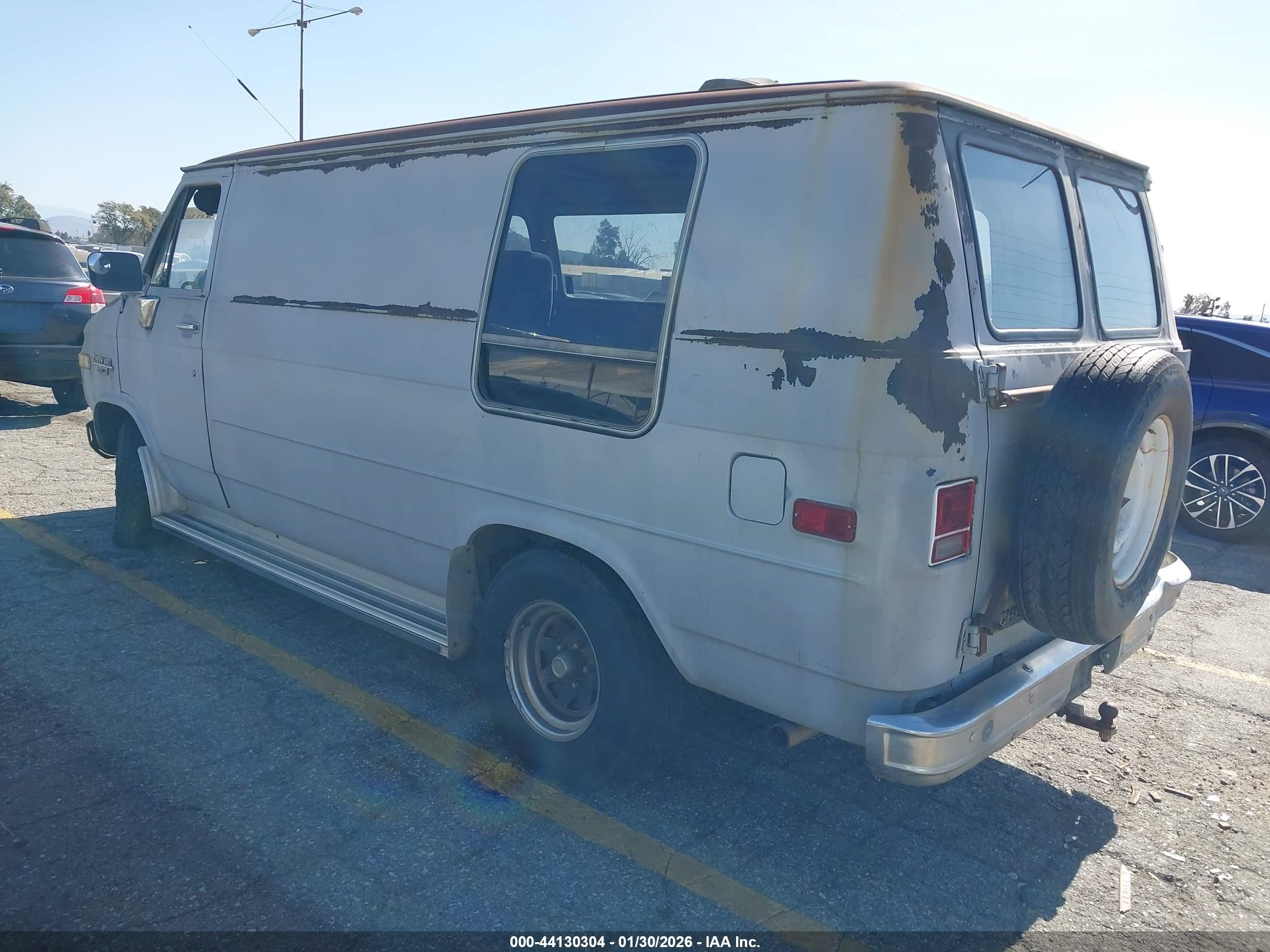 1983 Chevrolet G20   Gray vin: 2GCEG25H7D4147405