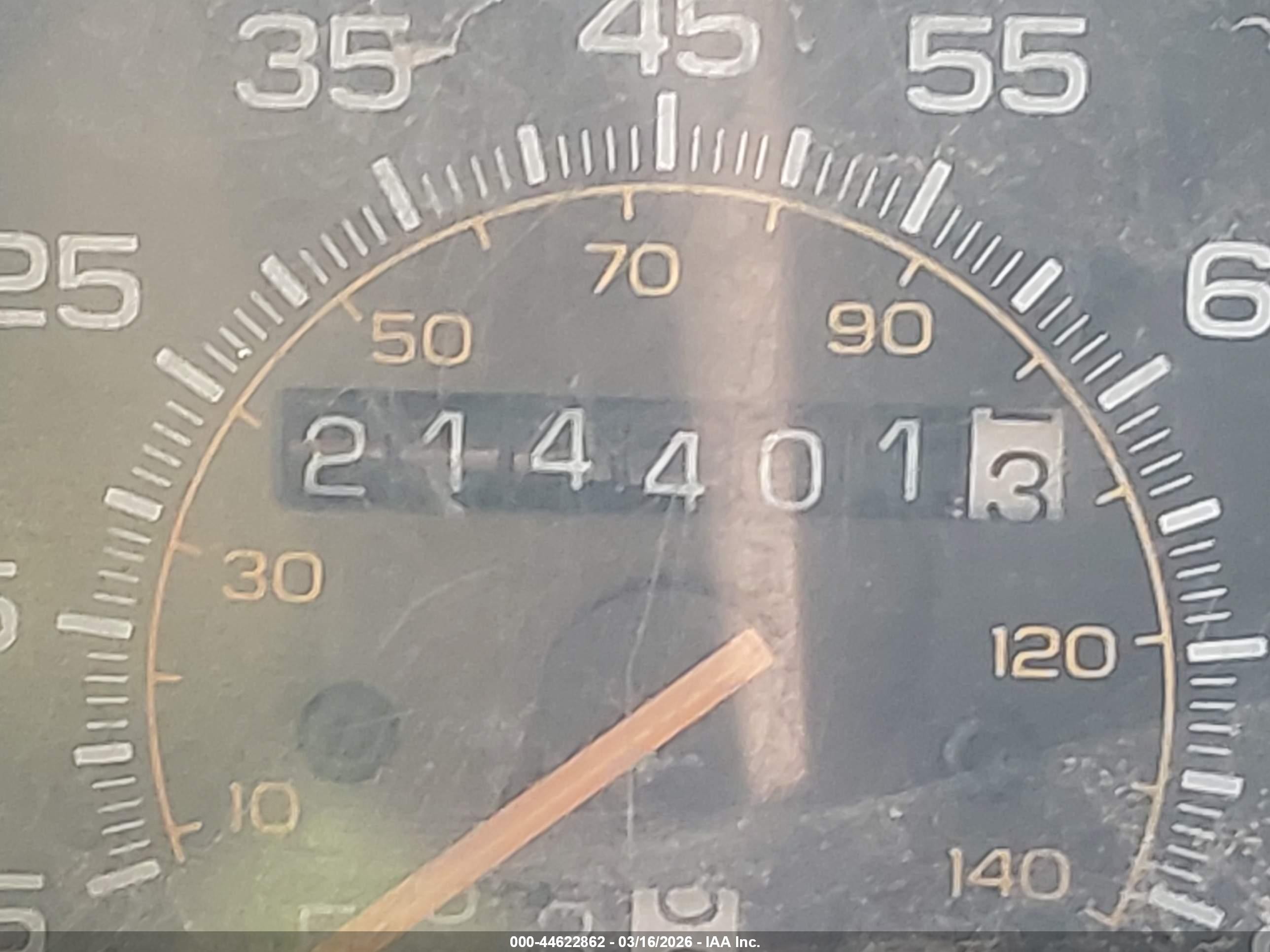 1993 Chevrolet G20   White vin: 2GCEG25K8P4113828