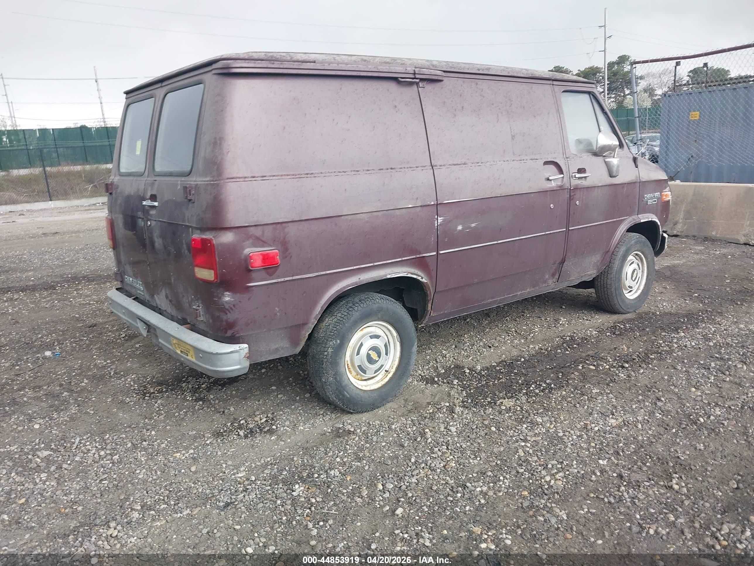 1989 Chevrolet G20   Brown vin: 2GCEG25ZXK4156279