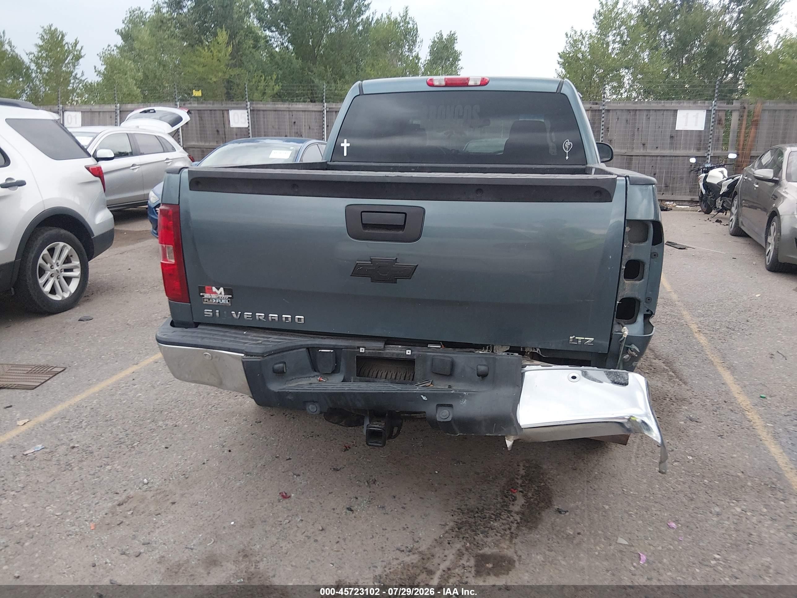2007 Chevrolet Silverado 1500 Ltz Teal vin: 2GCEK133071667807