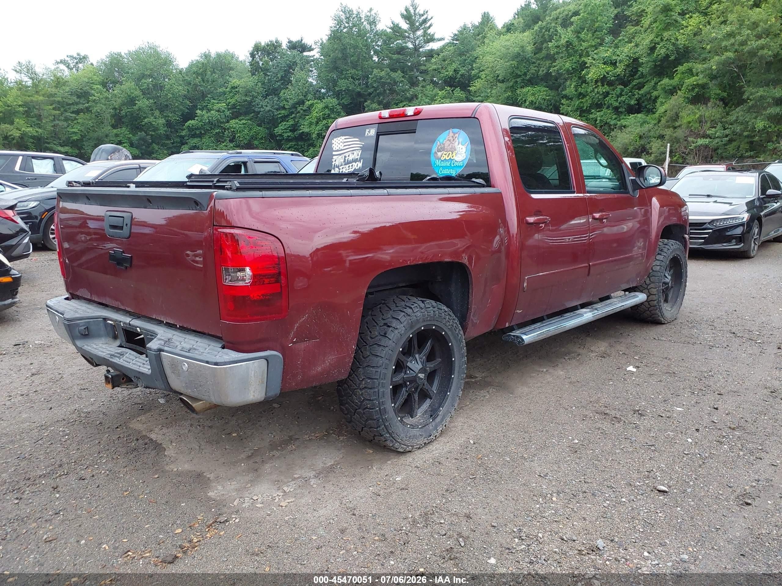 2008 Chevrolet Silverado 1500 Ltz Red vin: 2GCEK133481131167