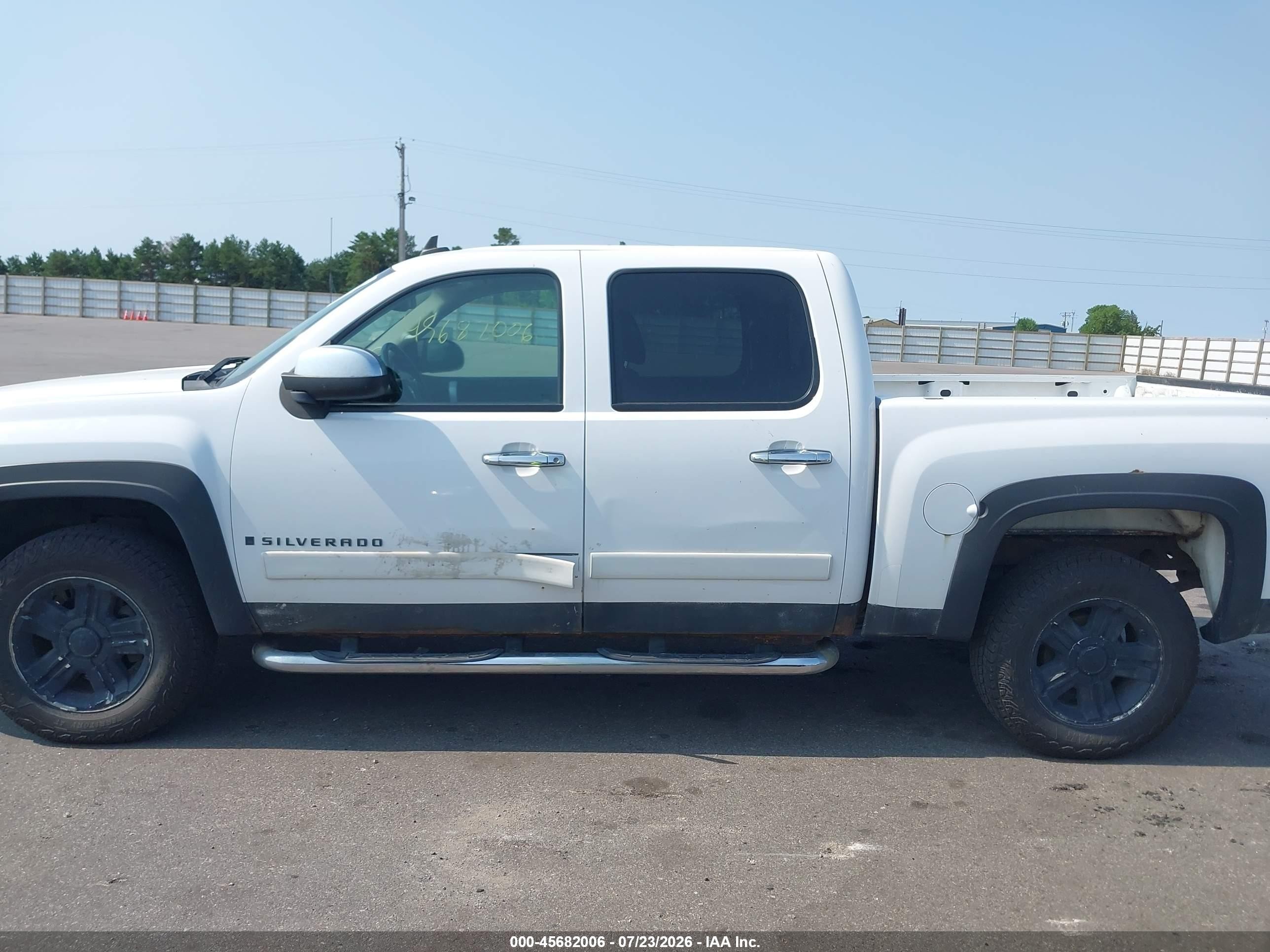 2008 Chevrolet Silverado 1500 Lt1 White vin: 2GCEK133481174598