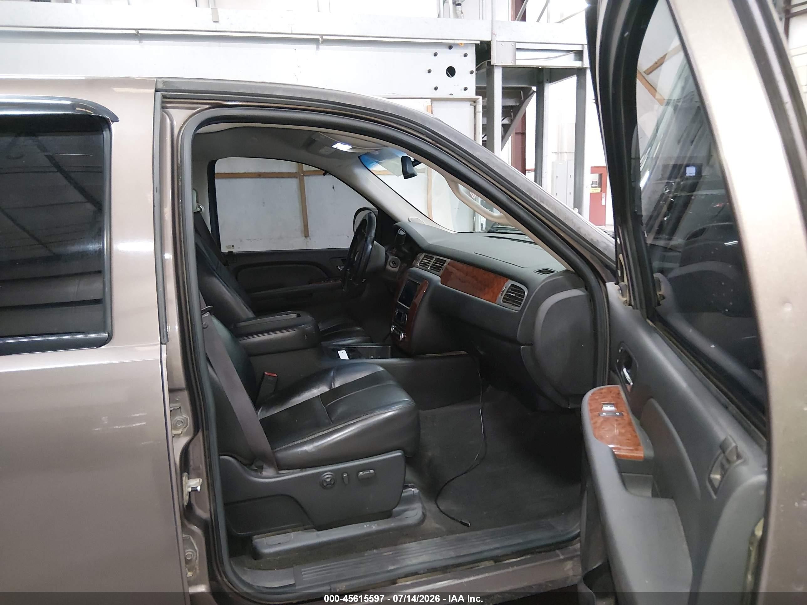 2008 Chevrolet Silverado 1500 Lt1/lt2/ltz/work Truck Brown vin: 2GCEK133681134099