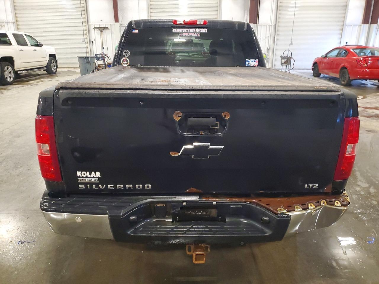 2008 Chevrolet Silverado K1500 Black vin: 2GCEK133981169588