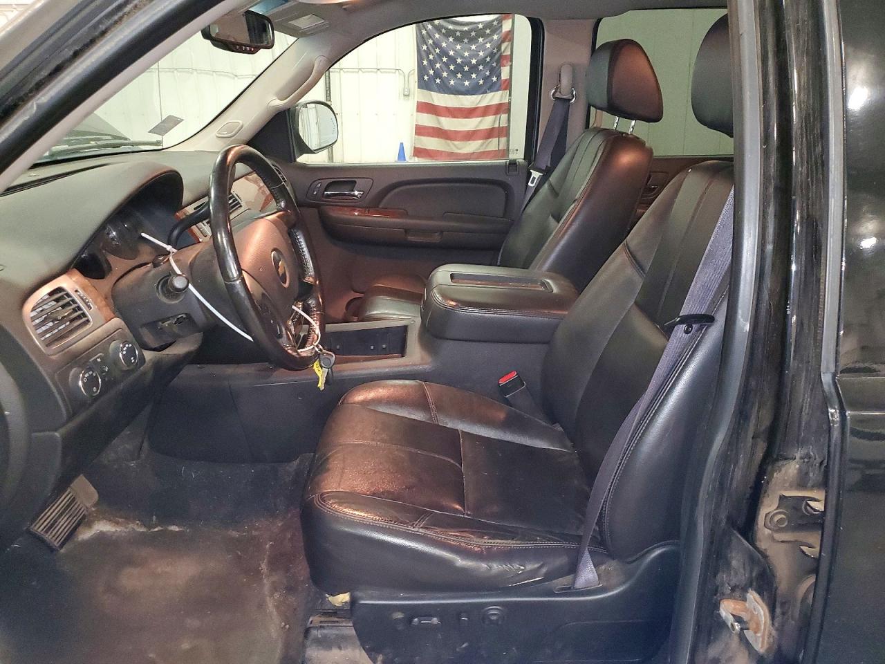 2008 Chevrolet Silverado K1500 Black vin: 2GCEK133981169588