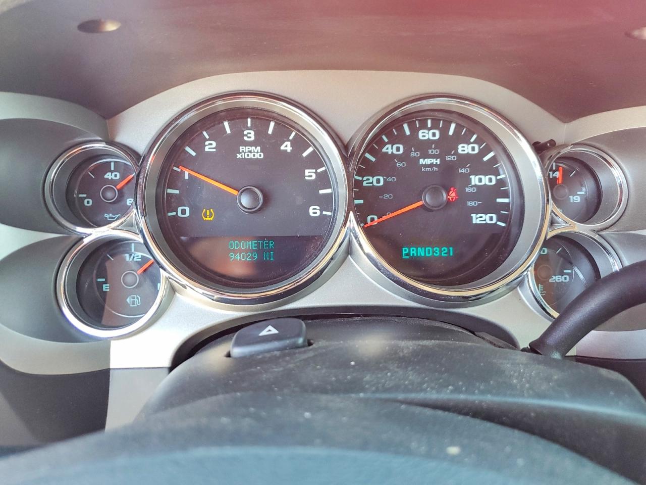 2008 Chevrolet Silverado K1500 Red vin: 2GCEK133981189713