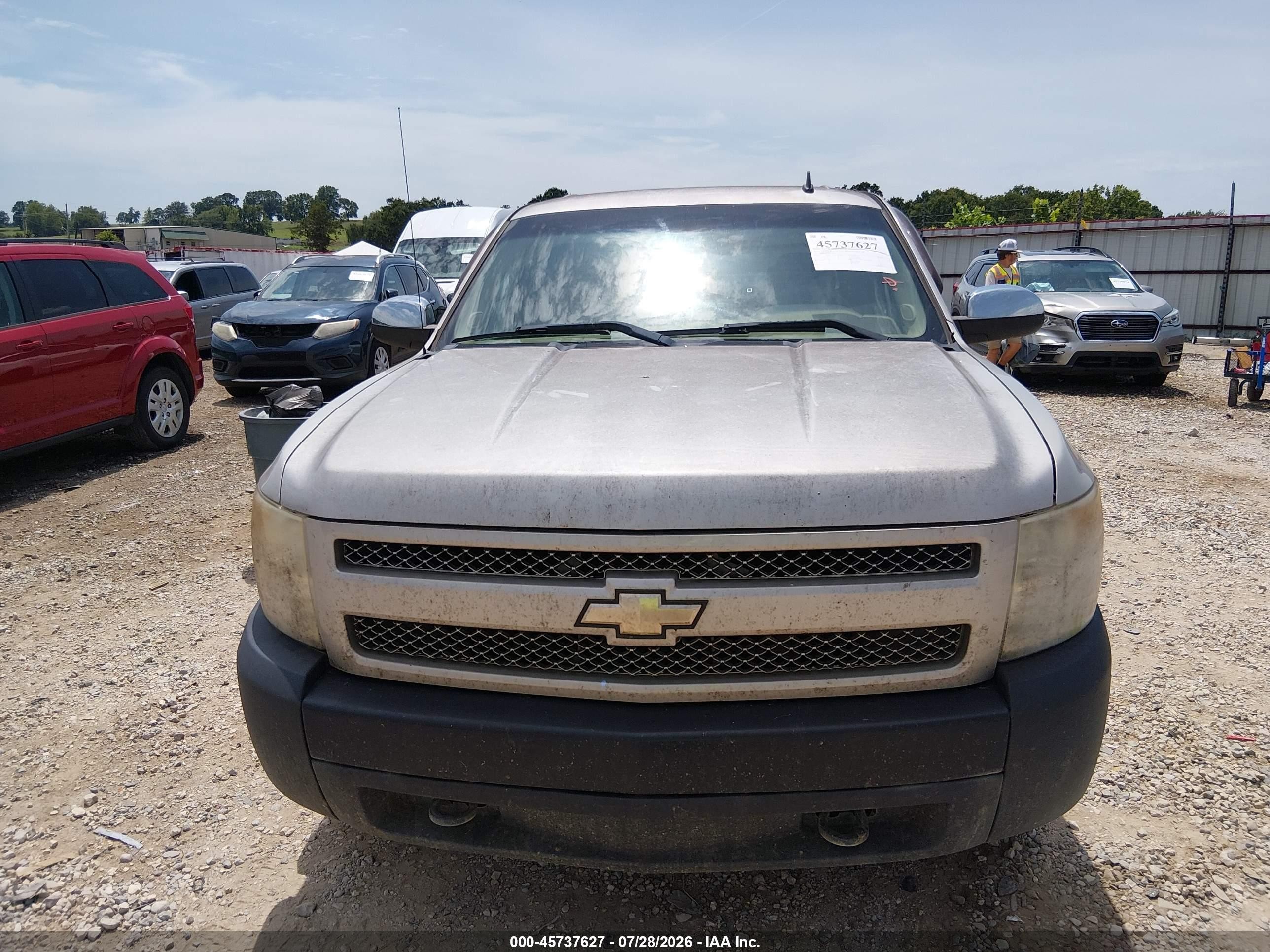 2008 Chevrolet Silverado 1500 Ls Silver vin: 2GCEK13C181147844