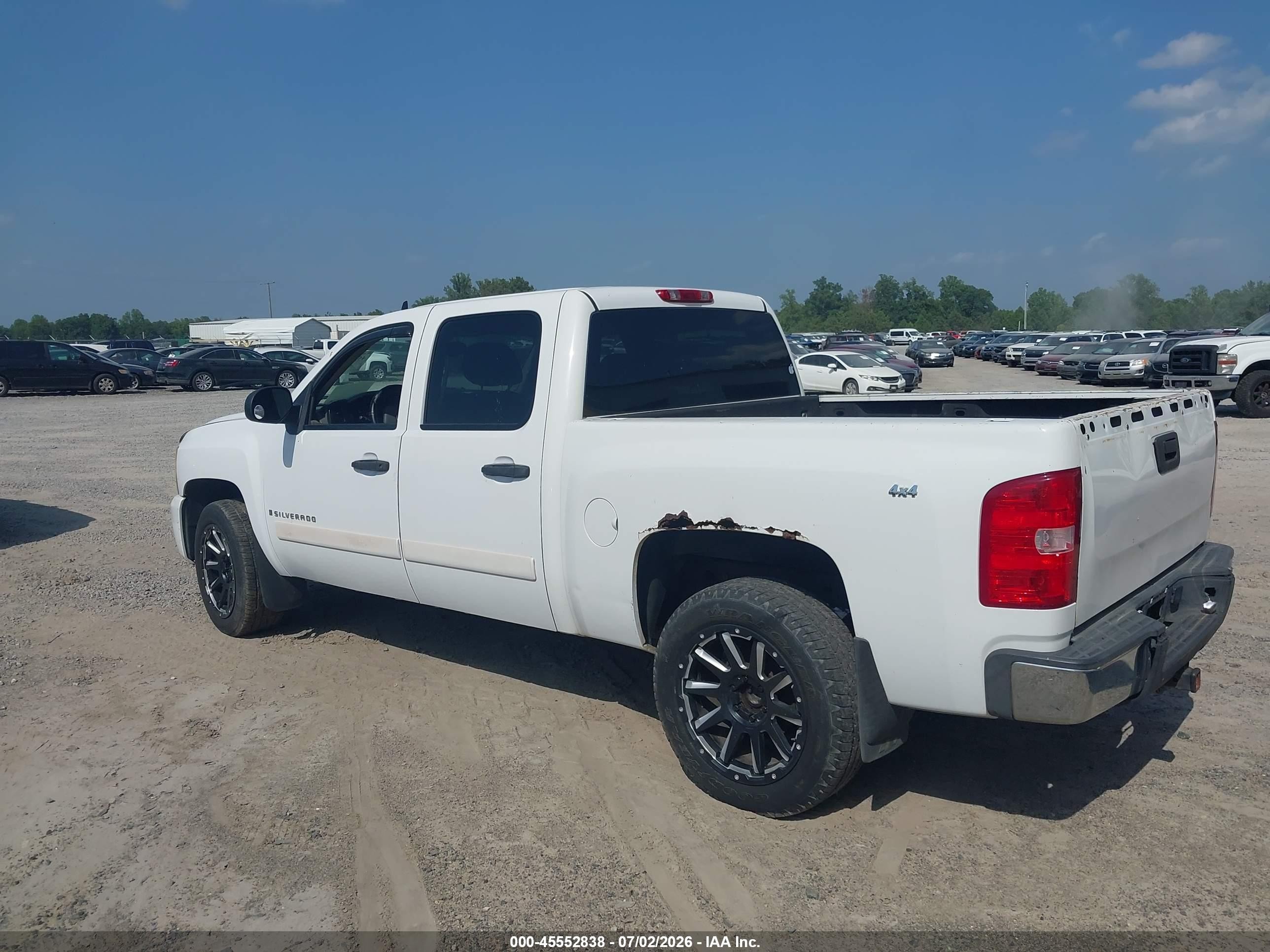 2008 Chevrolet Silverado 1500 Ls White vin: 2GCEK13C181158956