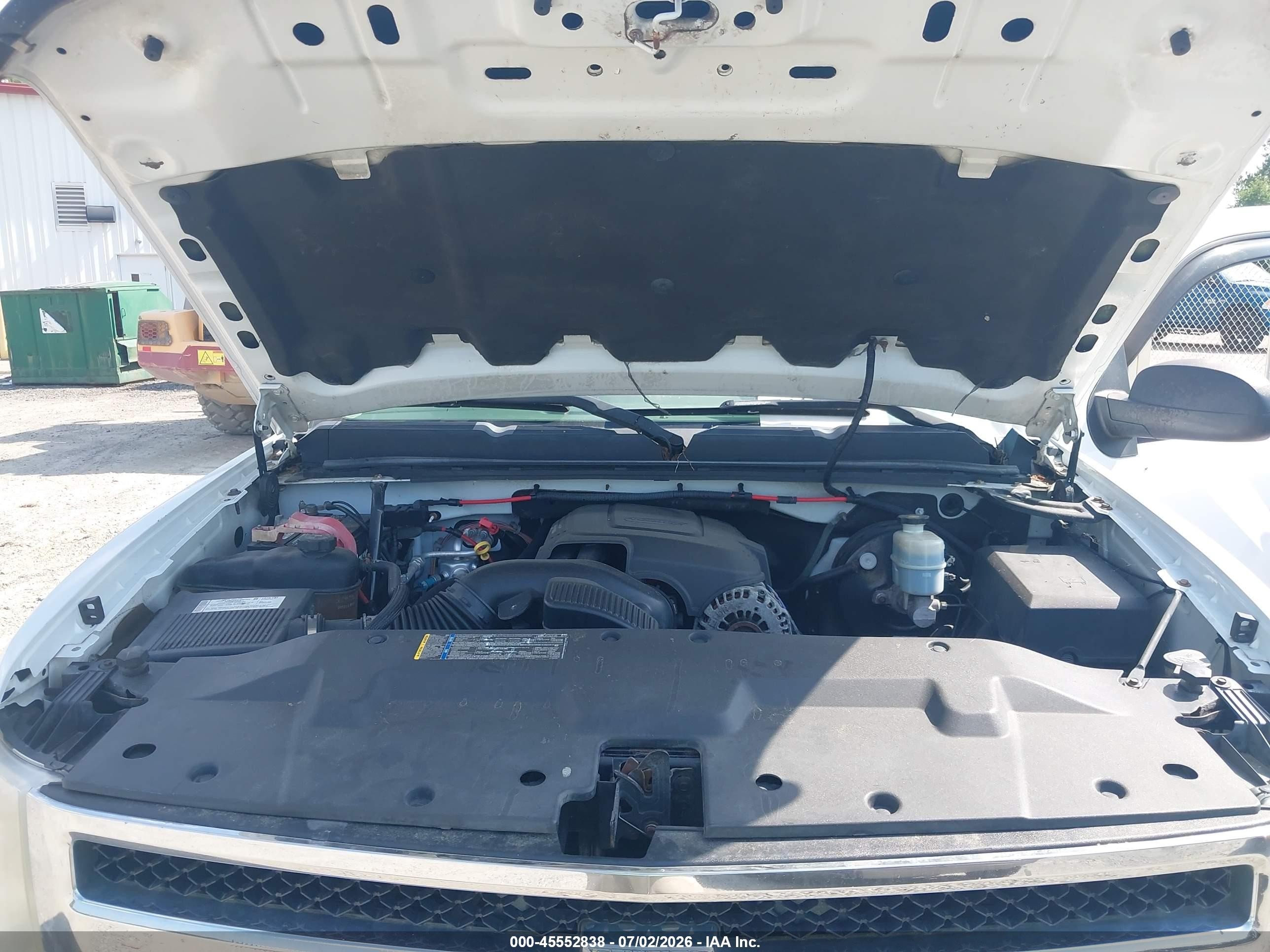 2008 Chevrolet Silverado 1500 Ls White vin: 2GCEK13C181158956