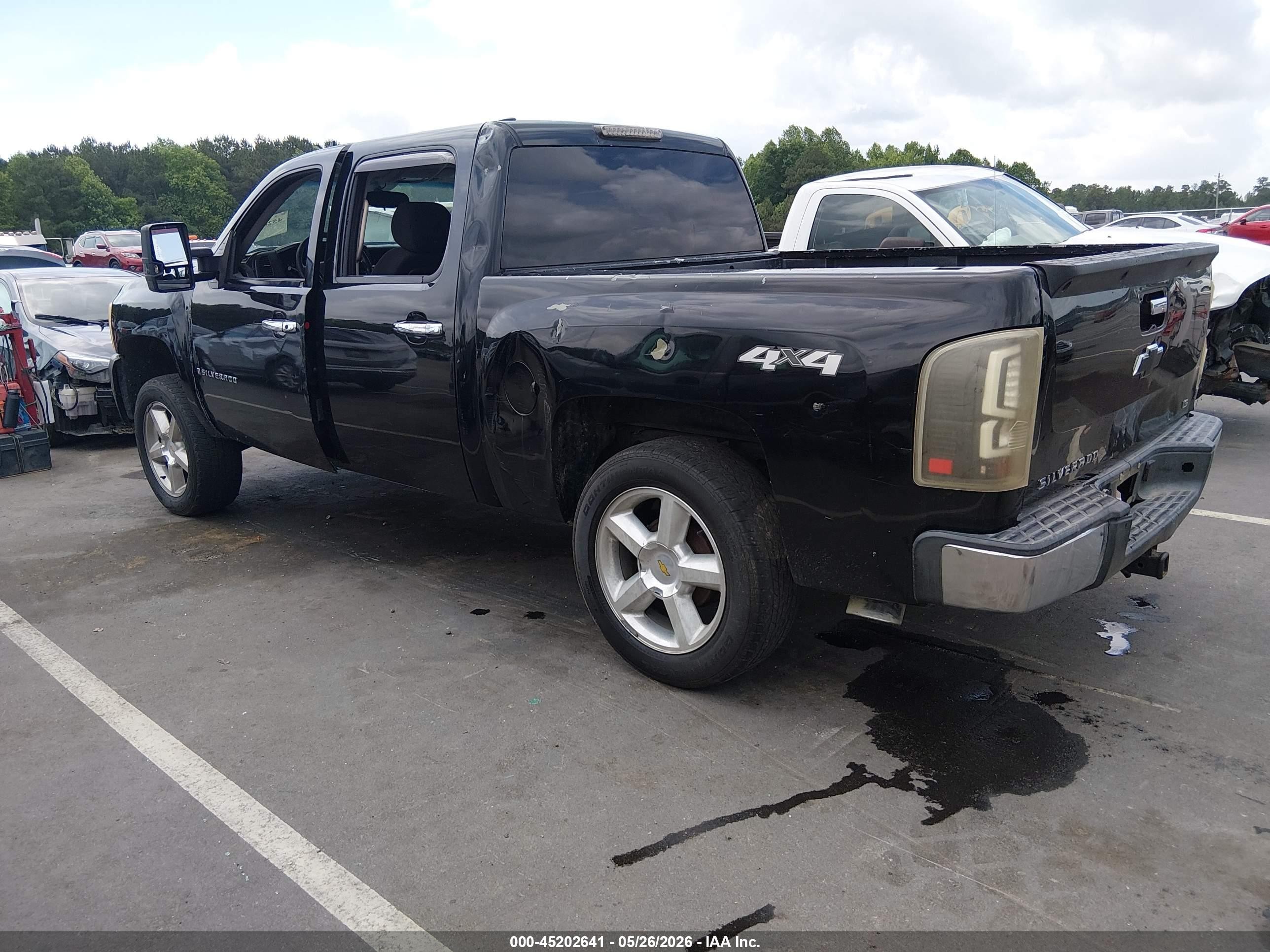 2007 Chevrolet Silverado 1500 Ls Черный vin: 2GCEK13C371717793