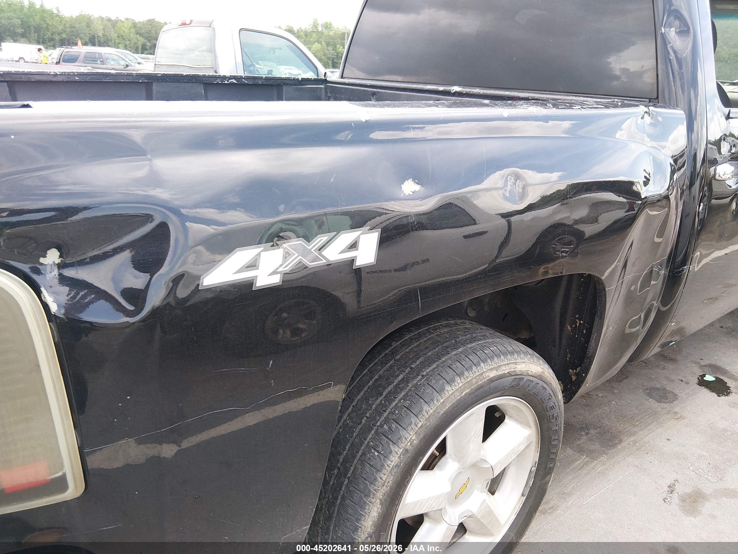 2007 Chevrolet Silverado 1500 Ls Черный vin: 2GCEK13C371717793
