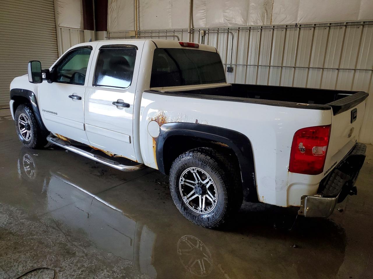 2008 Chevrolet Silverado K1500 White vin: 2GCEK13C481206661