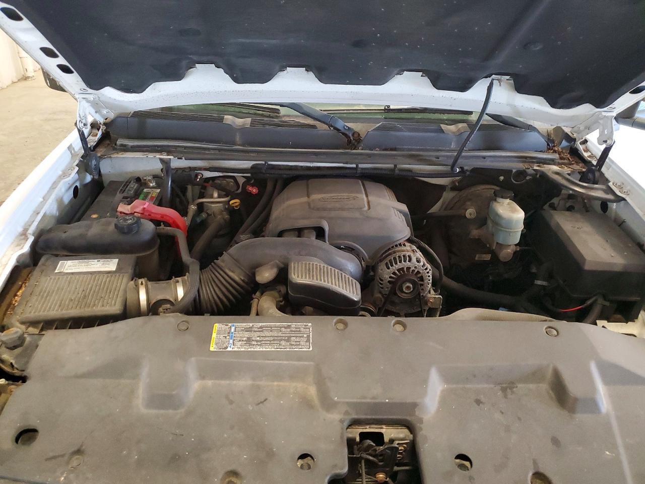 2008 Chevrolet Silverado K1500 White vin: 2GCEK13C481206661