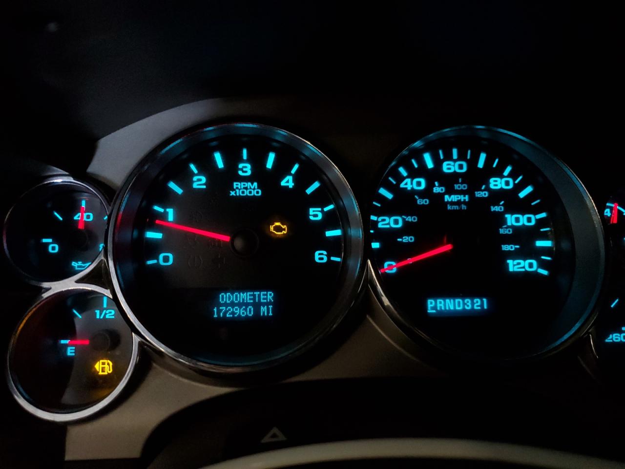 2008 Chevrolet Silverado K1500 White vin: 2GCEK13C481206661 Damage: Warning Light - Engine, On, Unacceptable